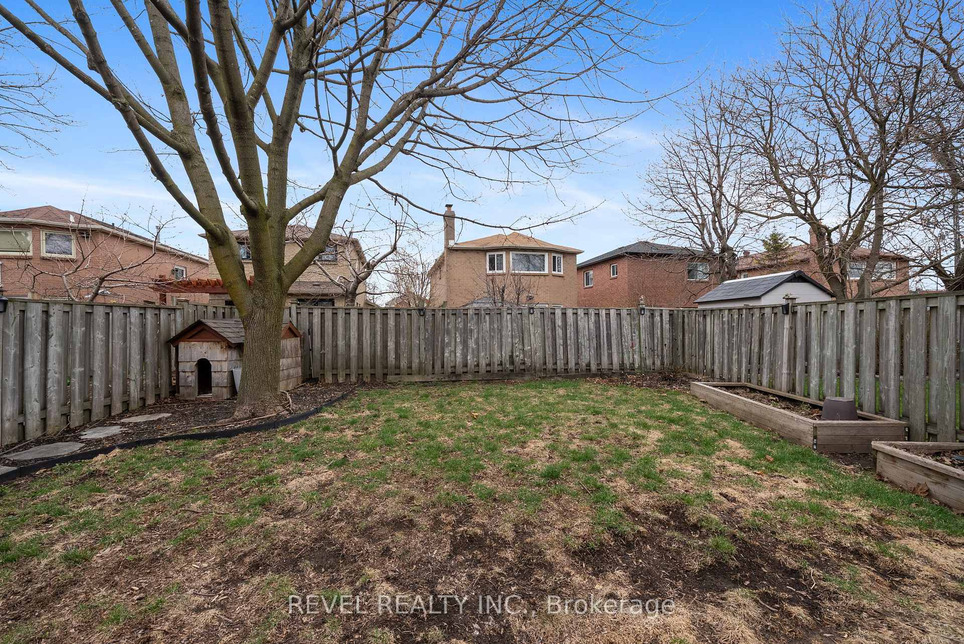 Photo 37 of 136 Chatfield Drive, Ajax, Central West — HOMEH