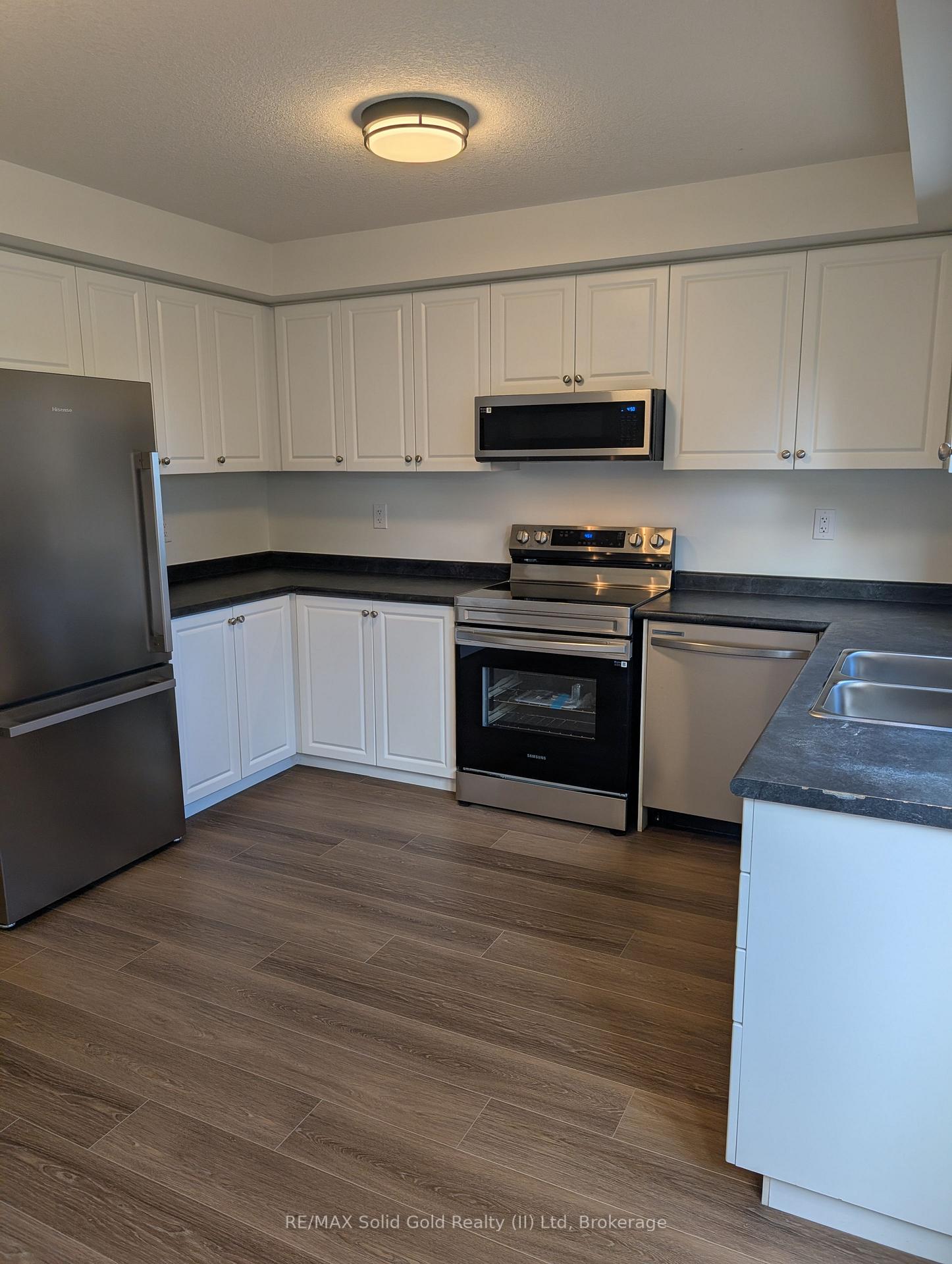 Photo 11 of Unit 35B, 931 Glasgow Street, Kitchener — HOMEH