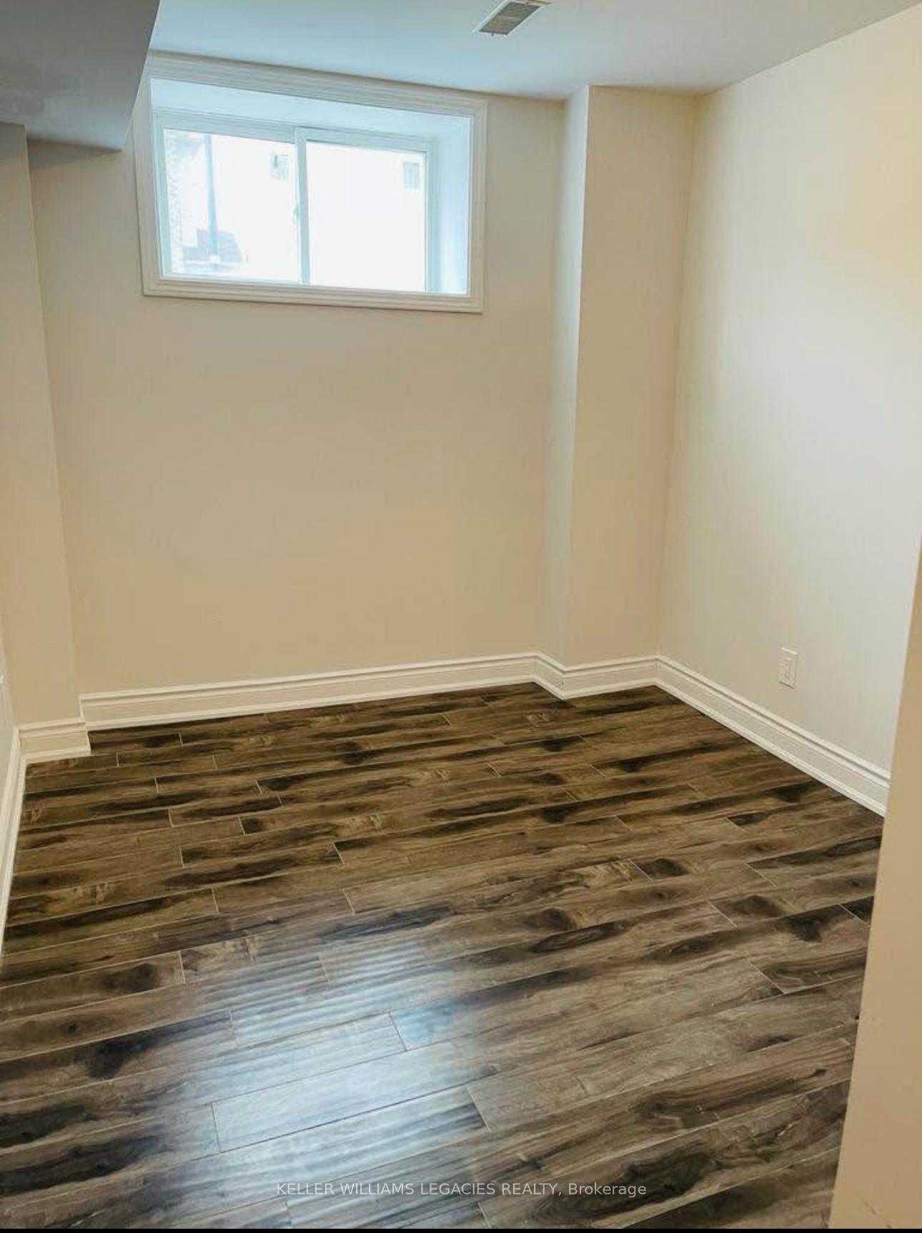 Photo 5 of 602 Remembrance Road, Brampton, Northwest Brampton — HOMEH
