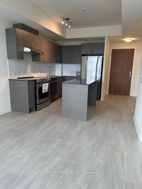 Photo 7 of Unit #906, 27 Korda Gate, Vaughan, Vellore Village — HOMEH
