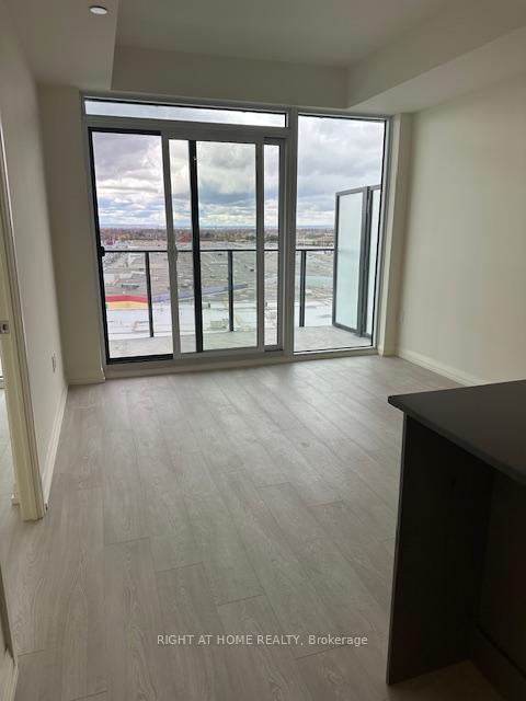 Photo 10 of Unit #906, 27 Korda Gate, Vaughan, Vellore Village — HOMEH