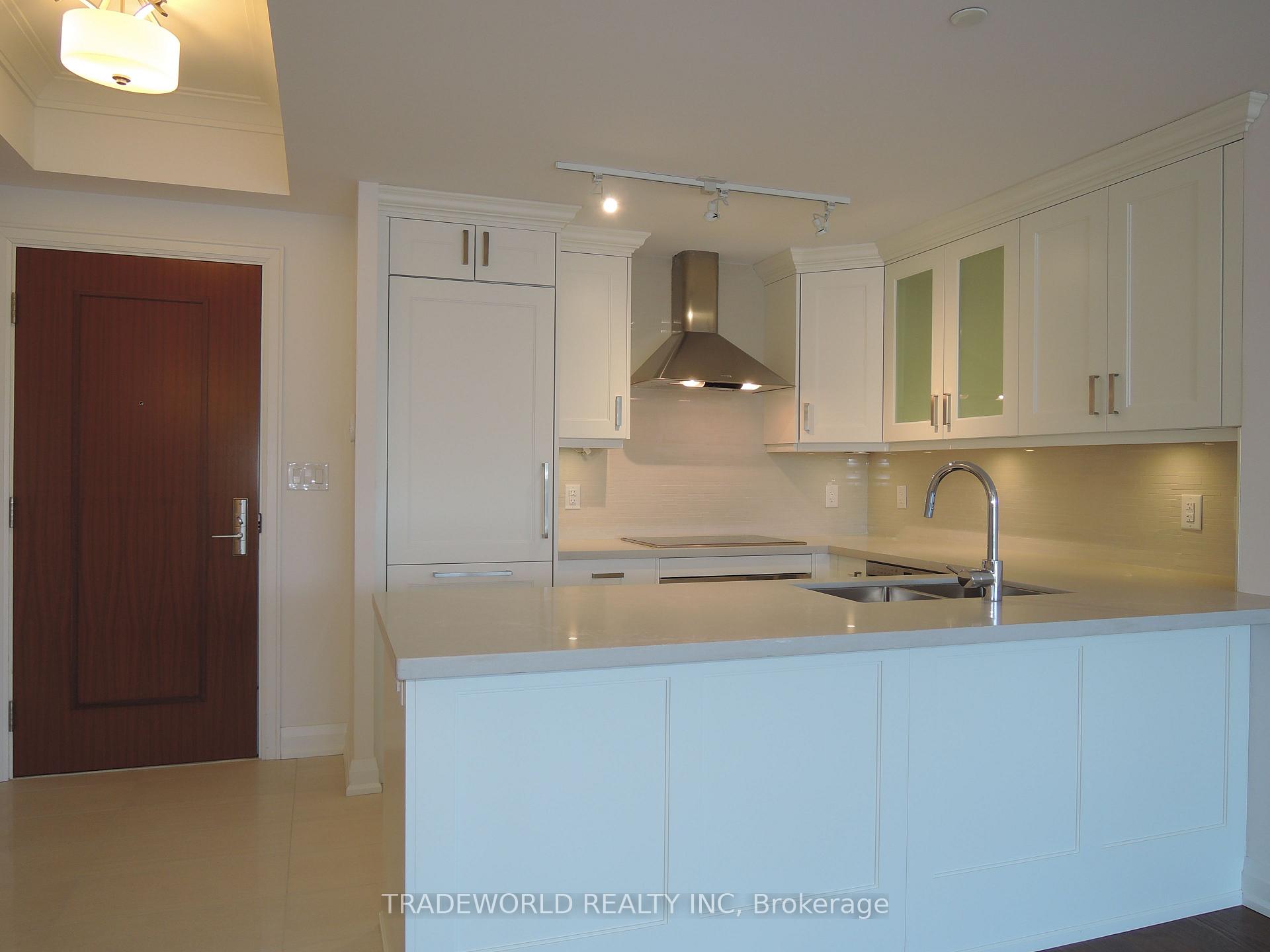 Photo 3 of Unit 808, 15 Stollery Pond Crescent, Markham, Angus Glen — HOMEH