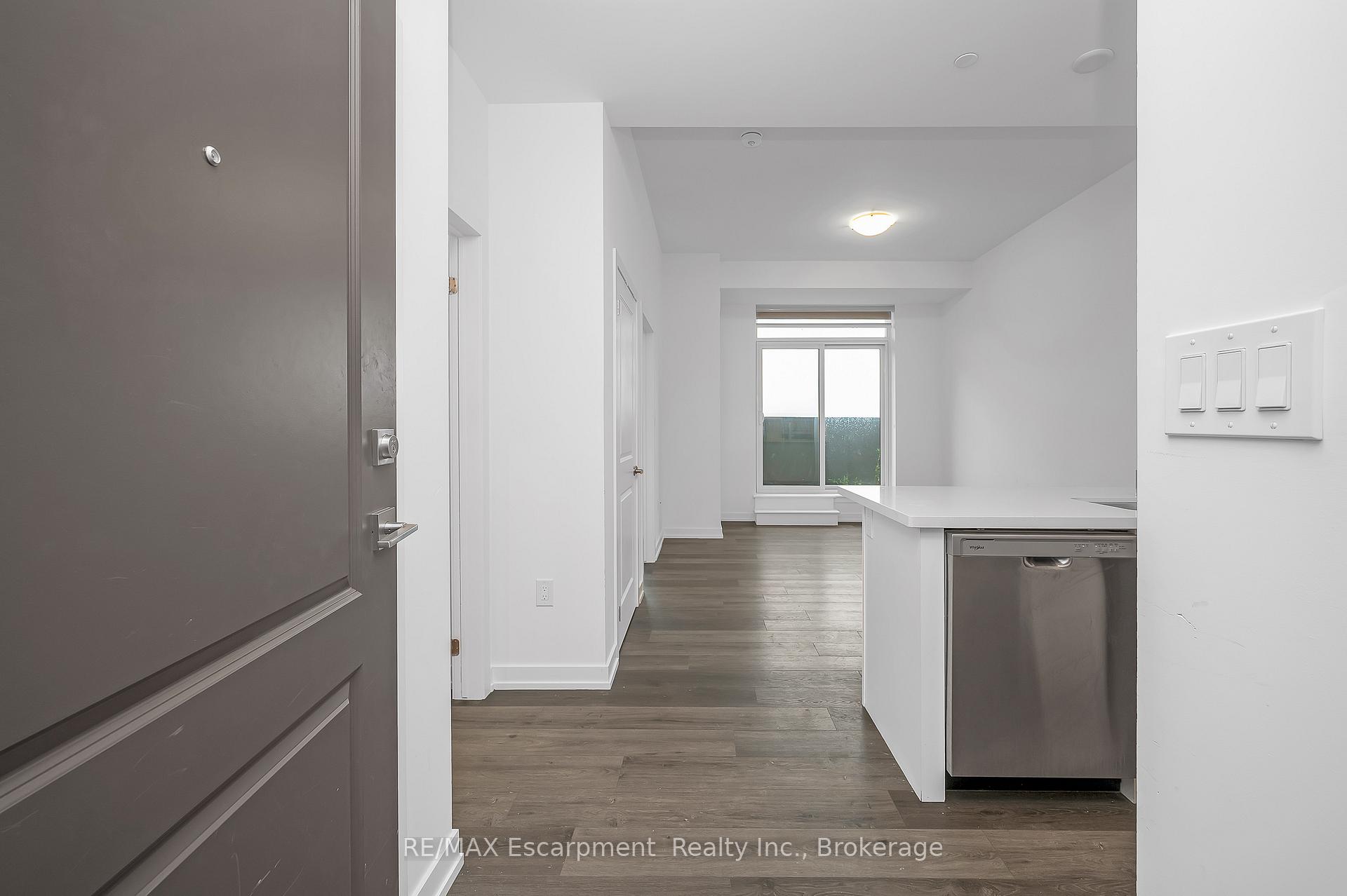 Photo 7 of Unit 514, 470 Dundas Street E, Hamilton, Waterdown — HOMEH