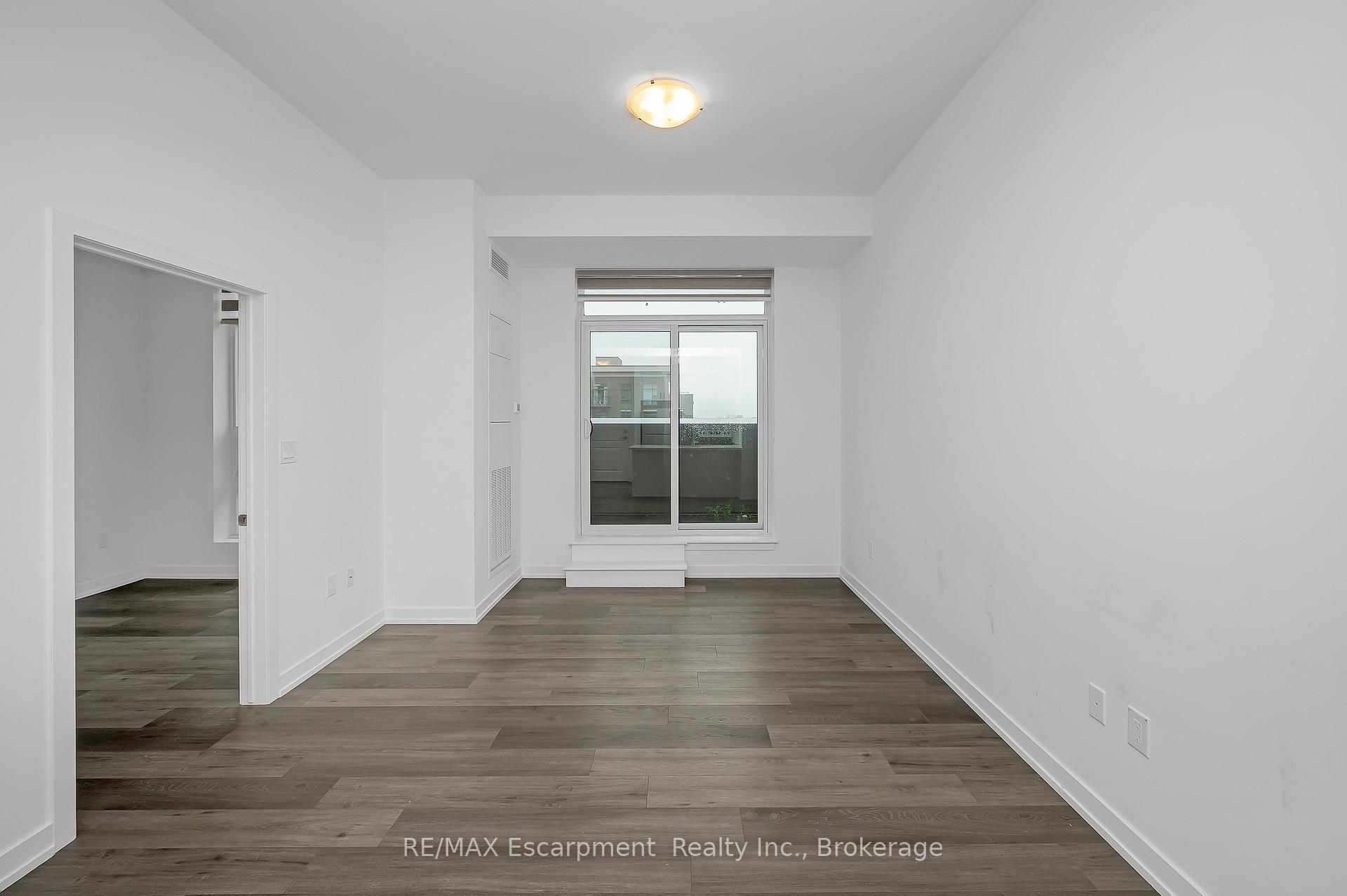Photo 16 of Unit 514, 470 Dundas Street E, Hamilton, Waterdown — HOMEH