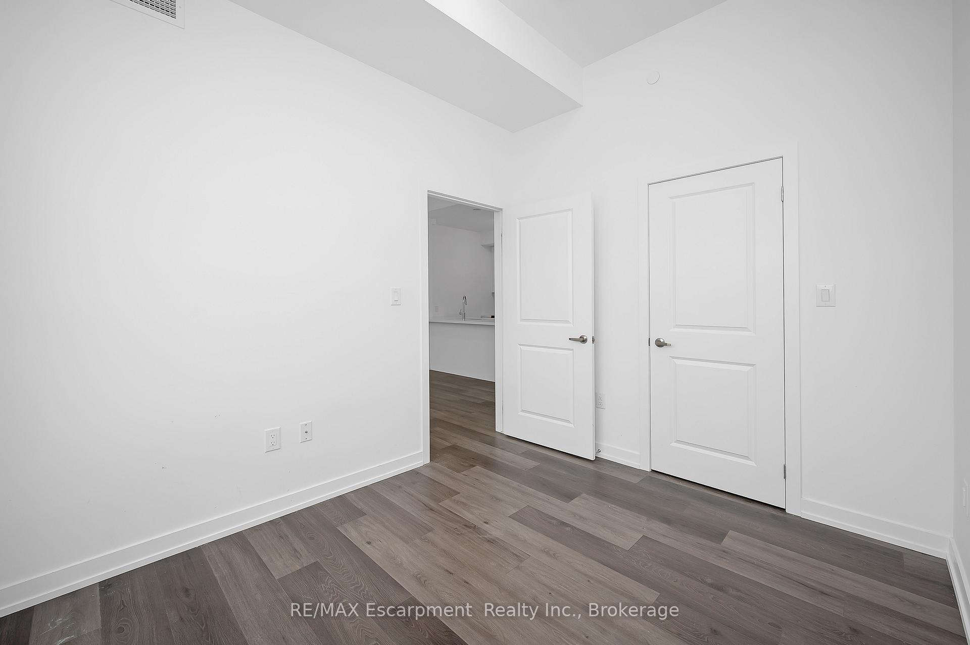 Photo 18 of Unit 514, 470 Dundas Street E, Hamilton, Waterdown — HOMEH