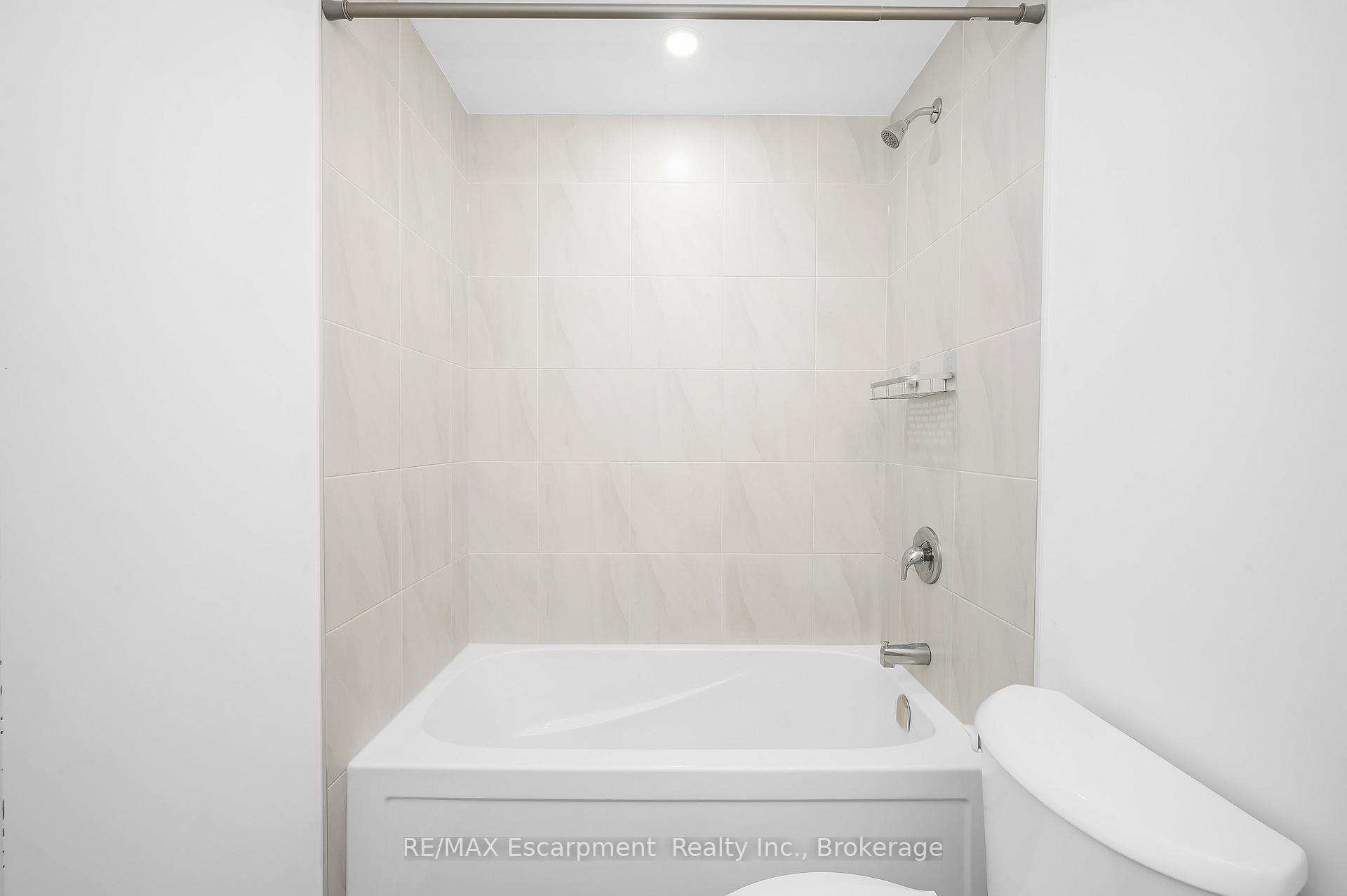 Photo 19 of Unit 514, 470 Dundas Street E, Hamilton, Waterdown — HOMEH