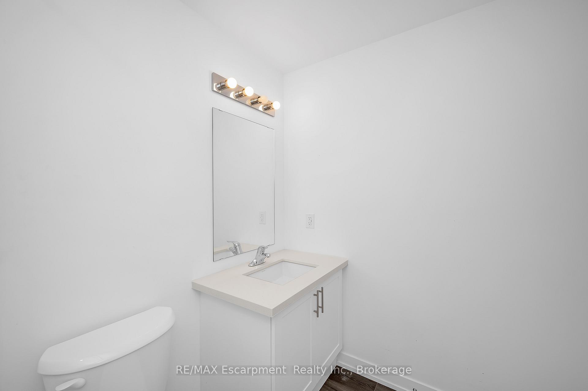 Photo 20 of Unit 514, 470 Dundas Street E, Hamilton, Waterdown — HOMEH