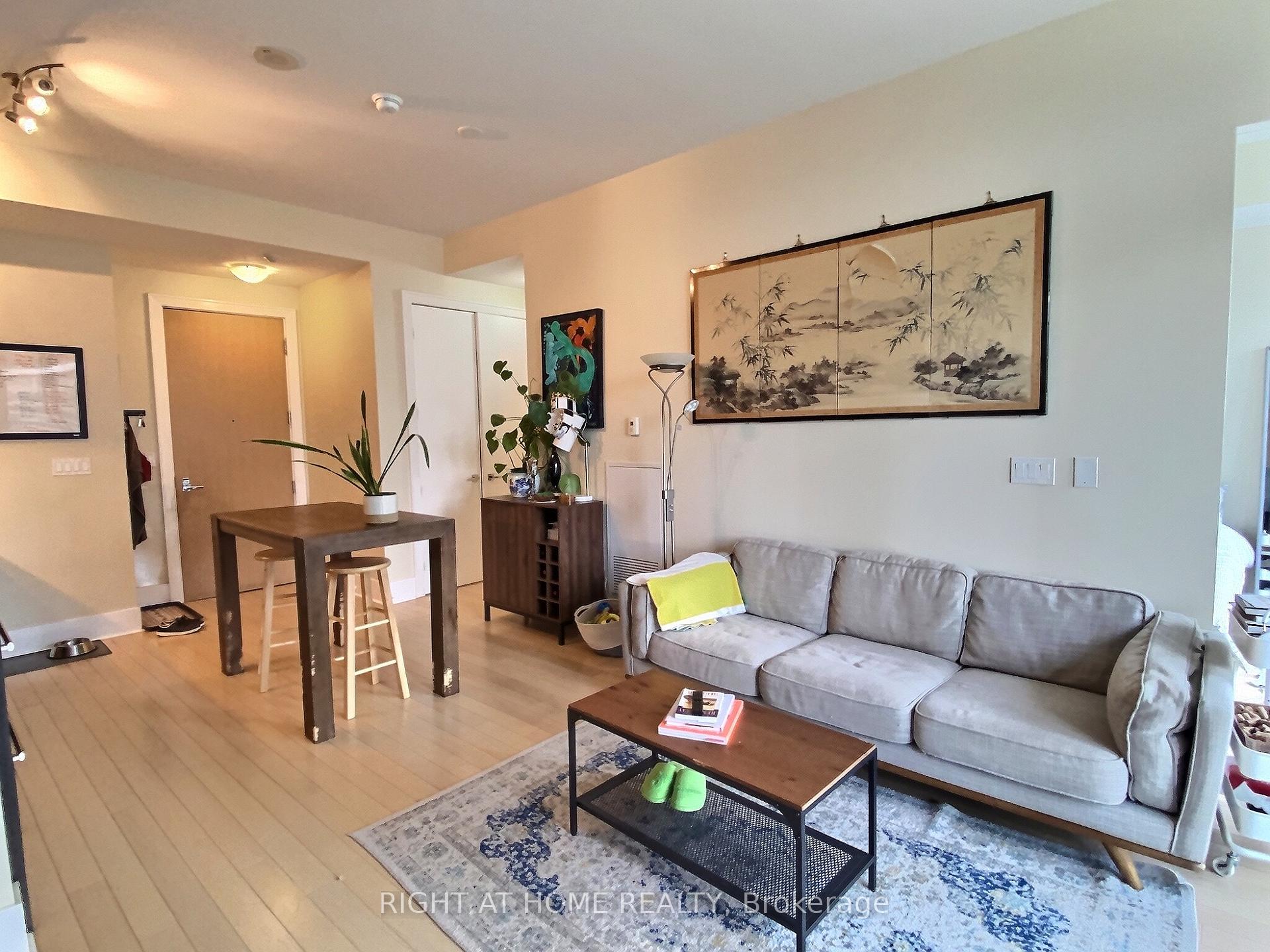 Photo 19 of Unit 625, 29 Queens Quay E, Toronto, Waterfront Communities — HOMEH