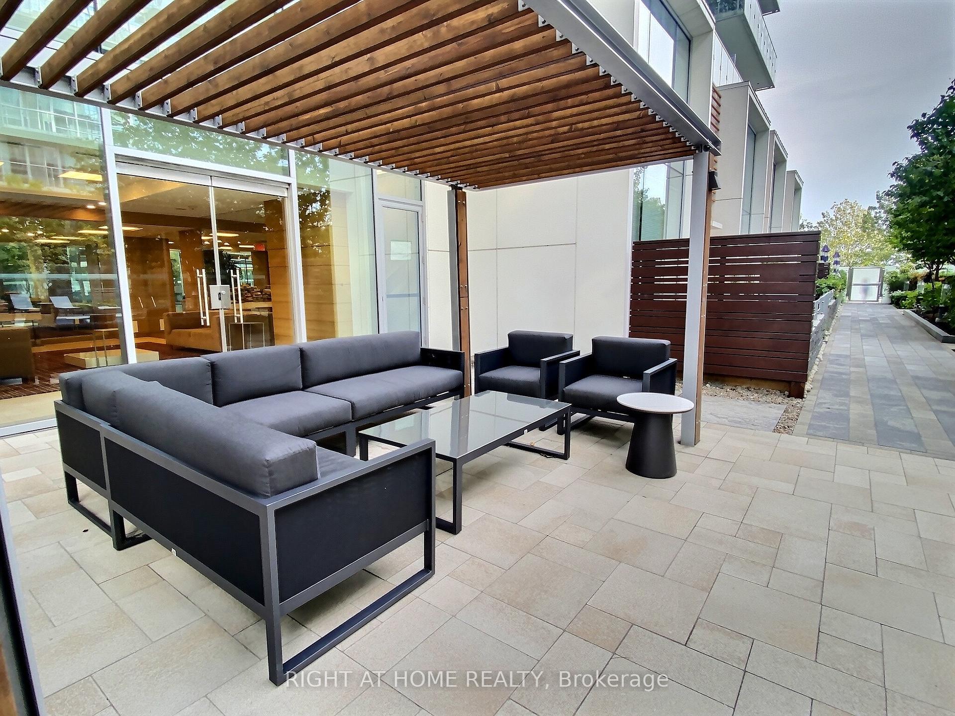 Photo 15 of Unit 625, 29 Queens Quay E, Toronto, Waterfront Communities — HOMEH
