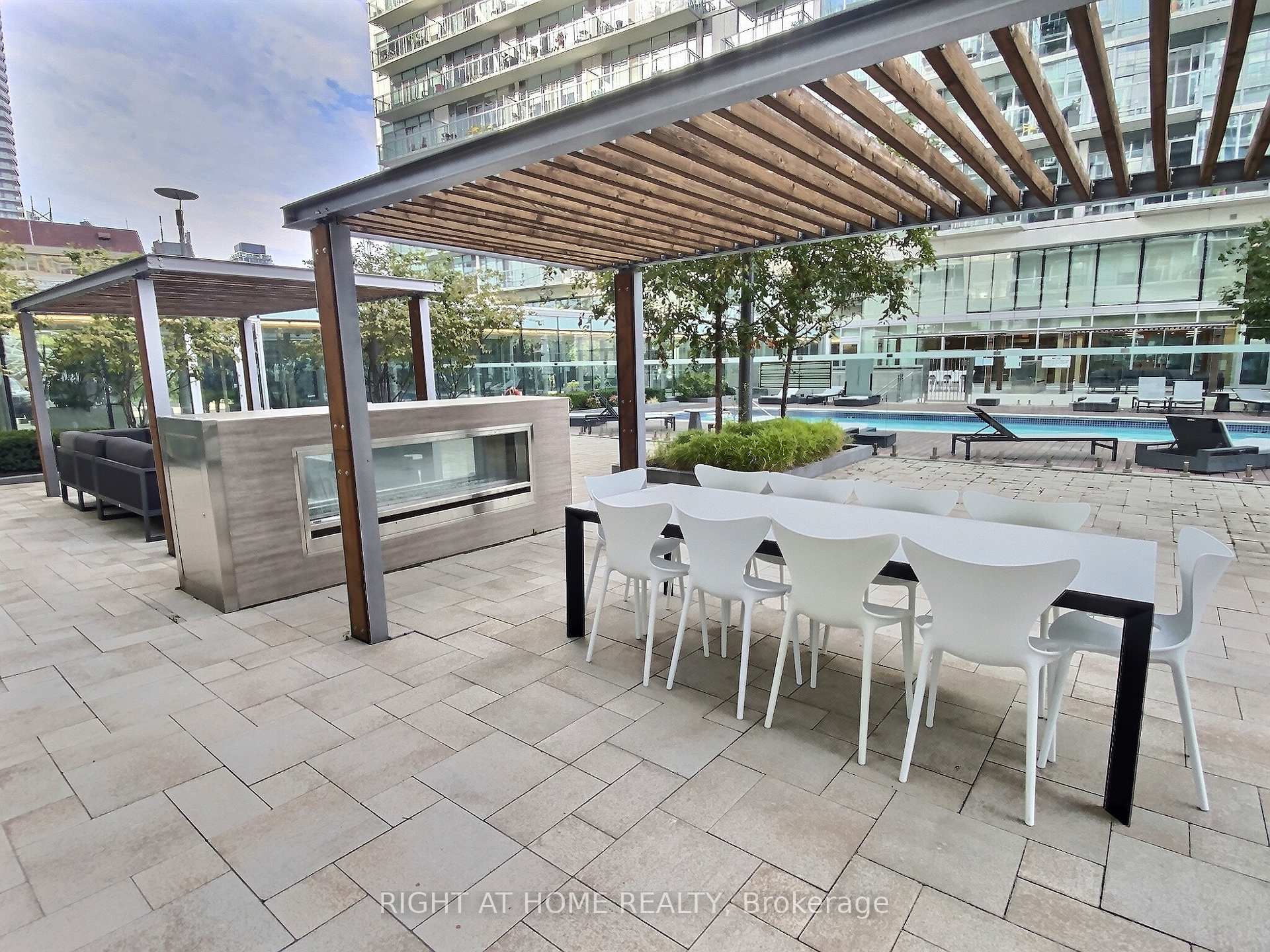 Photo 20 of Unit 625, 29 Queens Quay E, Toronto, Waterfront Communities — HOMEH