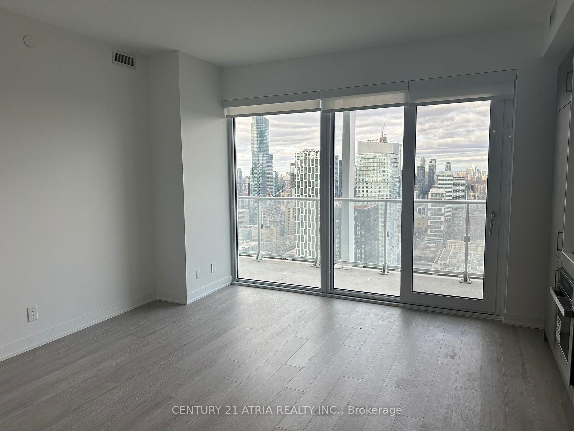 Photo 12 of Unit 5501, 88 Queen Street, Toronto, Church-Yonge Corridor — HOMEH