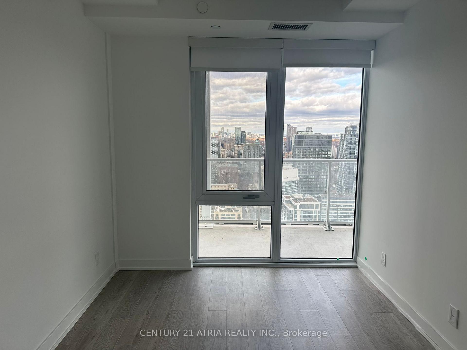 Photo 17 of Unit 5501, 88 Queen Street, Toronto, Church-Yonge Corridor — HOMEH