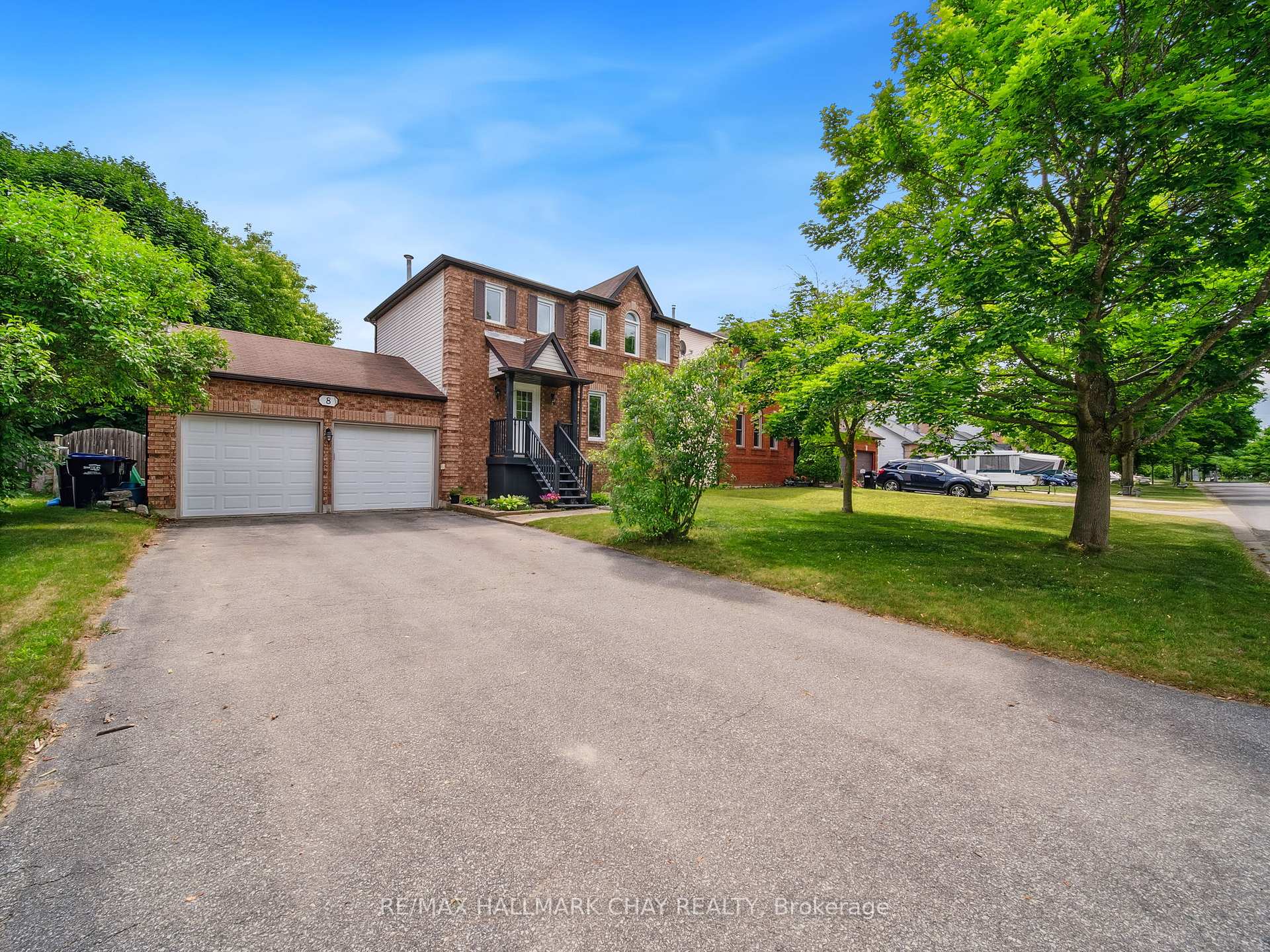 Front of 8 Darren Drive