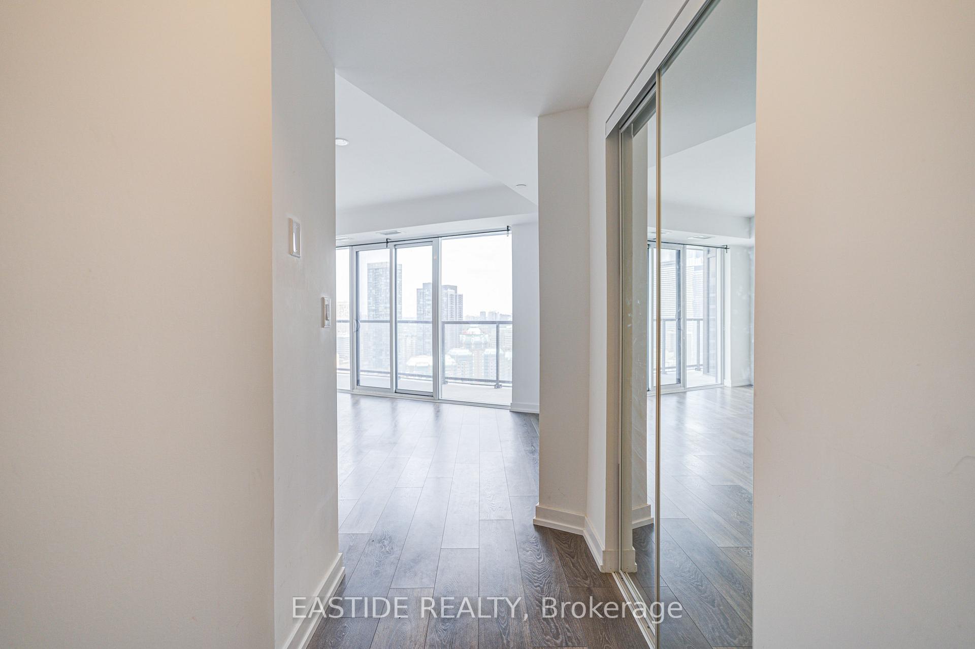 Photo 8 of Unit 3301, 159 Wellesley Street E, Toronto, Cabbagetown-South St. James Town — HOMEH