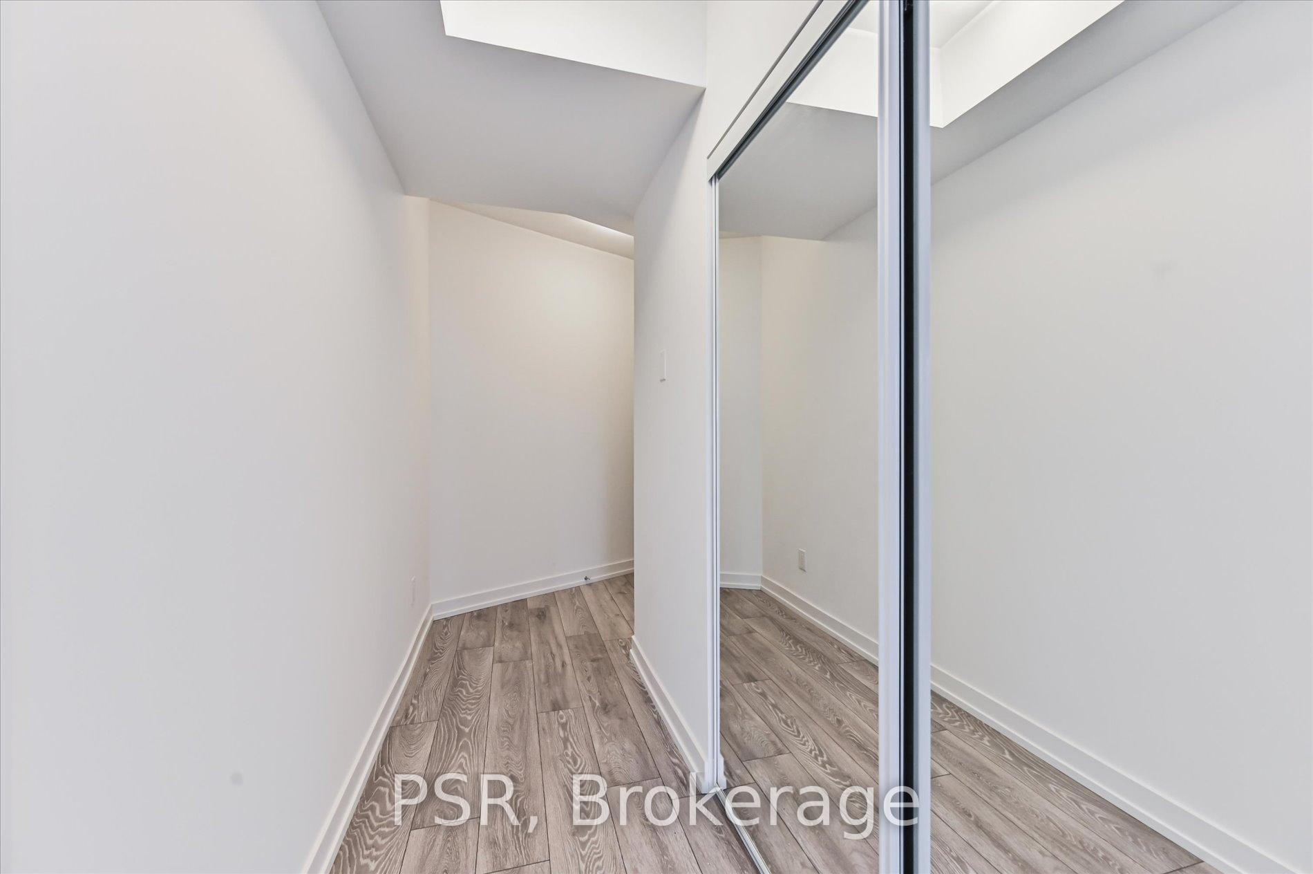 Photo 4 of Unit 2103, 159 Wellesley Street E, Toronto, Cabbagetown-South St. James Town — HOMEH
