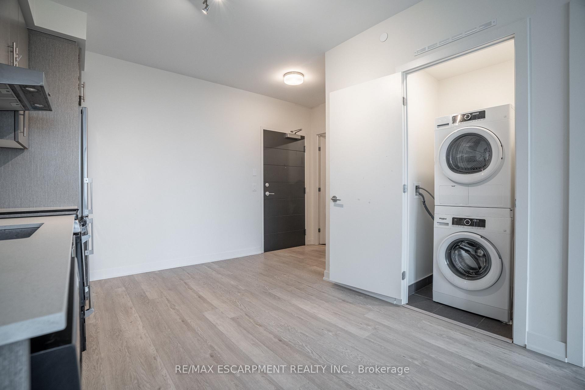 Photo 4 of Unit 722, 212 King William Street, Hamilton, Beasley — HOMEH