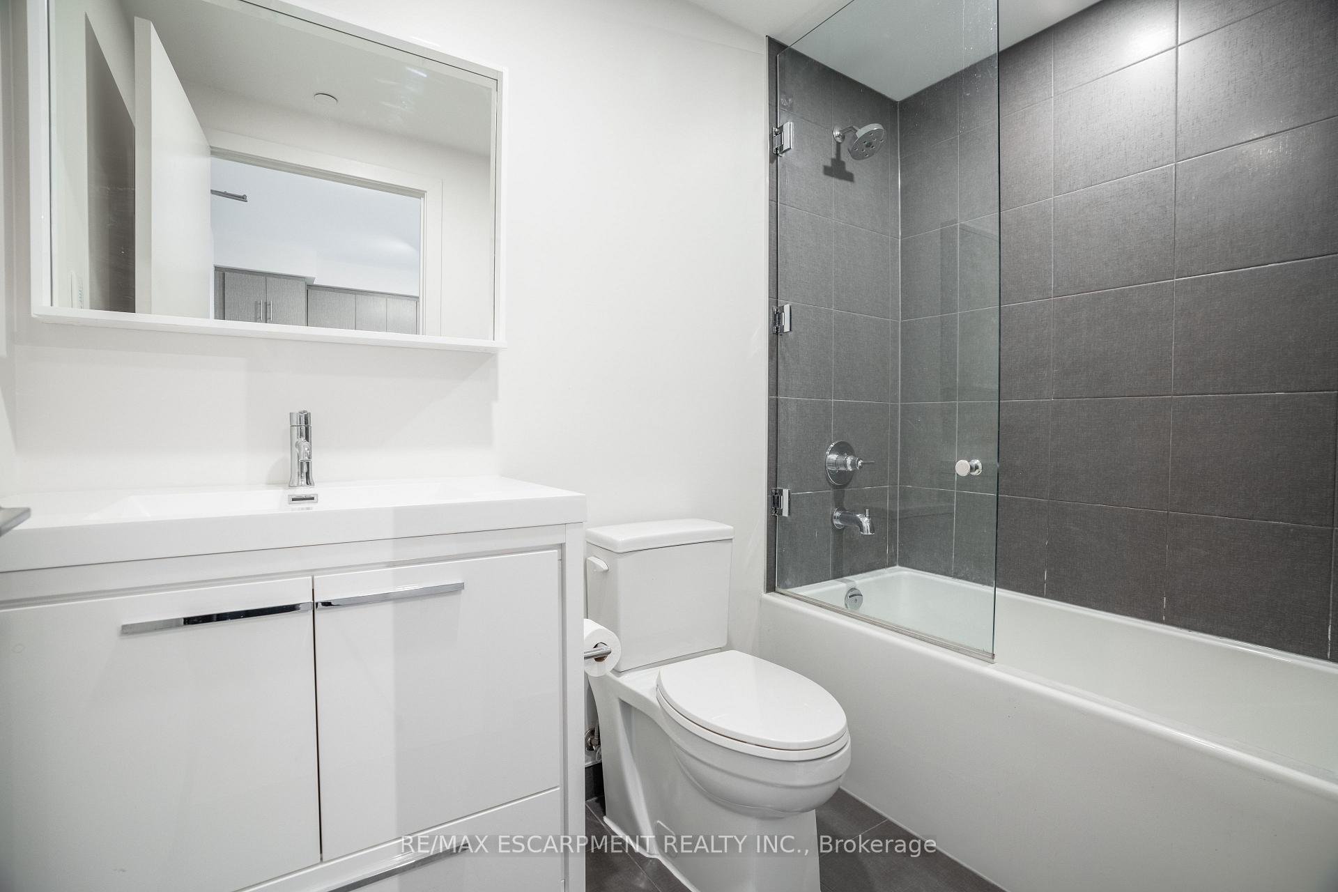 Photo 10 of Unit 722, 212 King William Street, Hamilton, Beasley — HOMEH