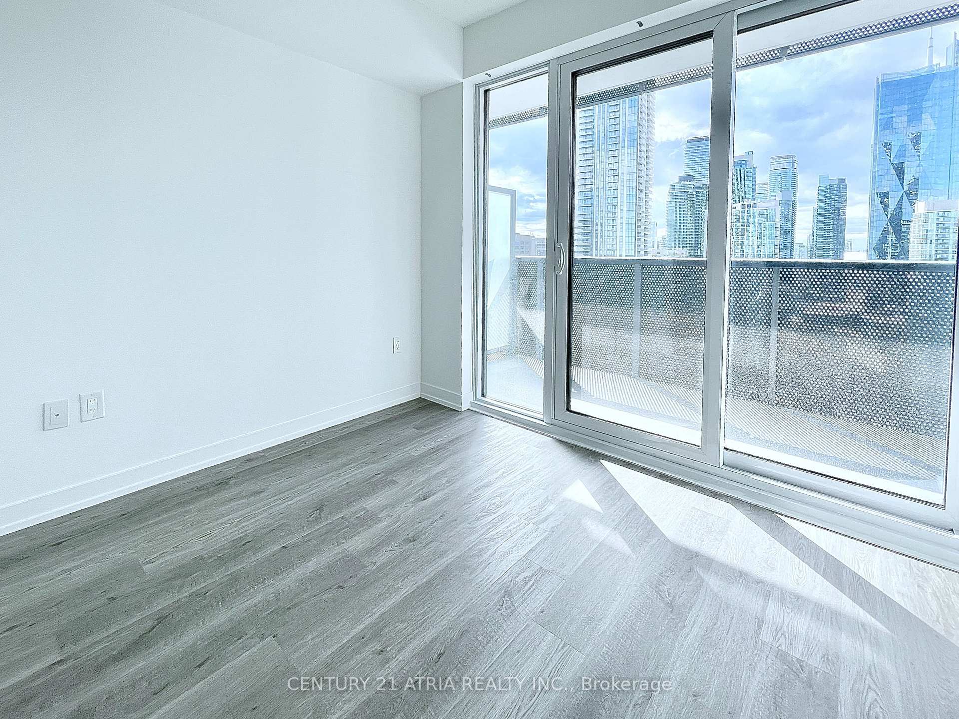 Photo 12 of Unit 3101, 55 Cooper Street, Toronto, Waterfront Communities — HOMEH
