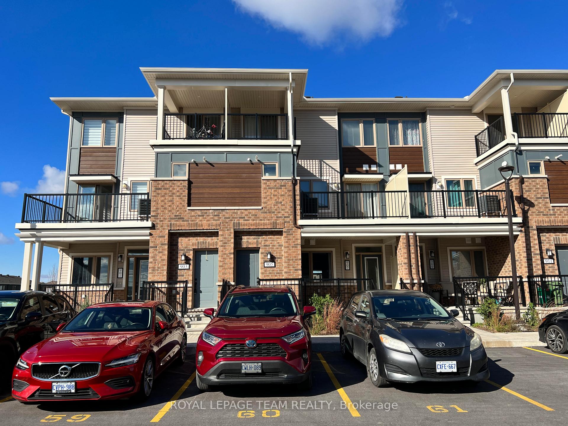 Front of 905 Nautilus