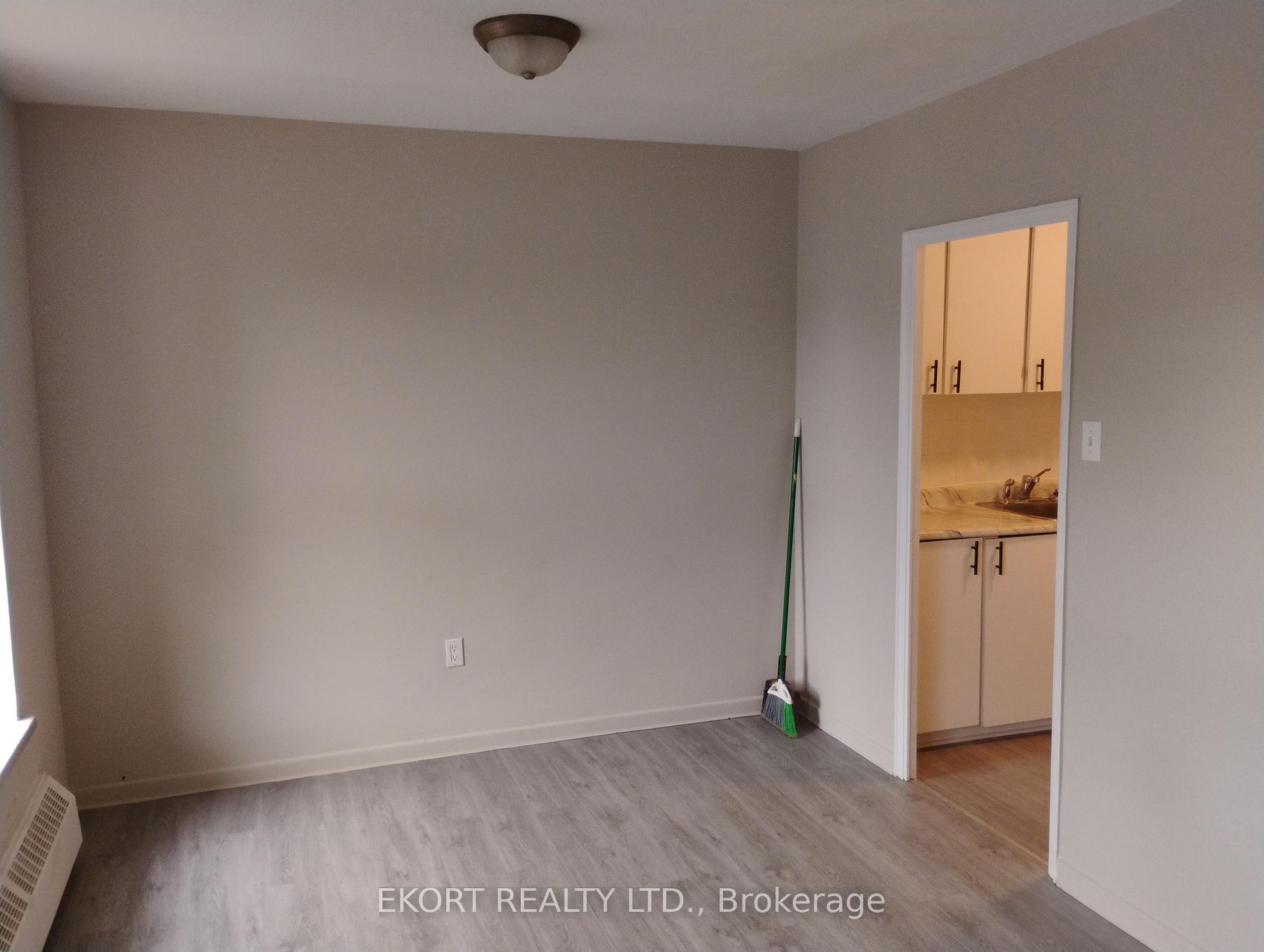 Photo 6 of Unit 105, 255 George Street, Belleville, Belleville Ward — HOMEH
