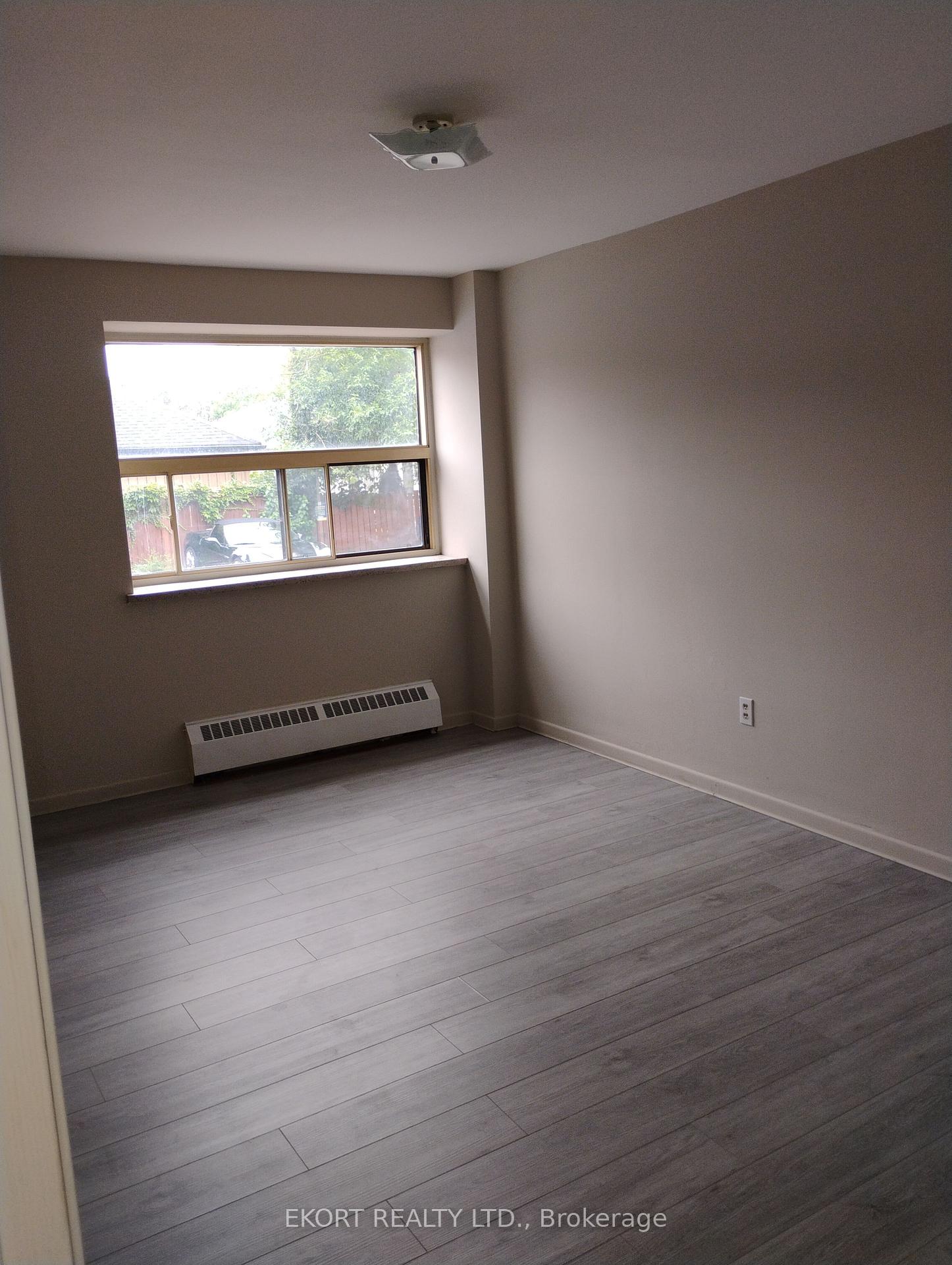 Photo 8 of Unit 105, 255 George Street, Belleville, Belleville Ward — HOMEH