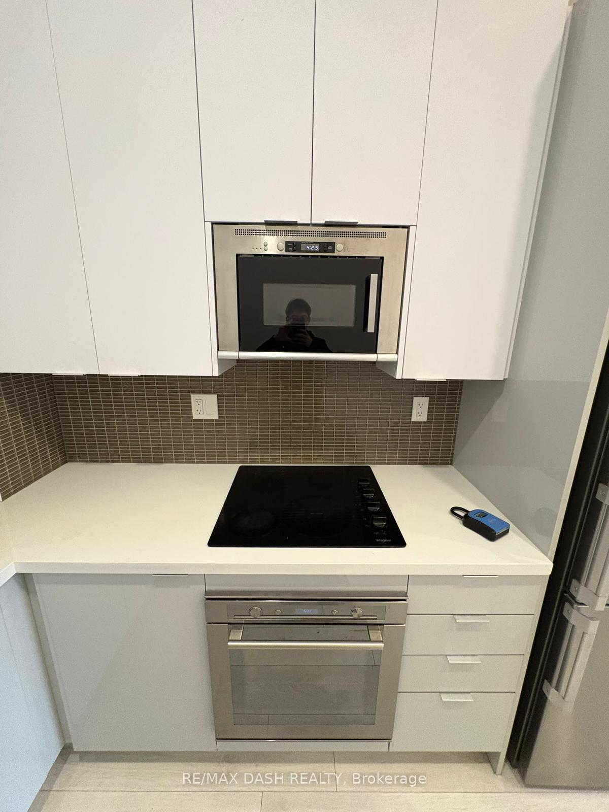 Photo 12 of Unit 615, 2916 Highway 7, Vaughan, Concord — HOMEH