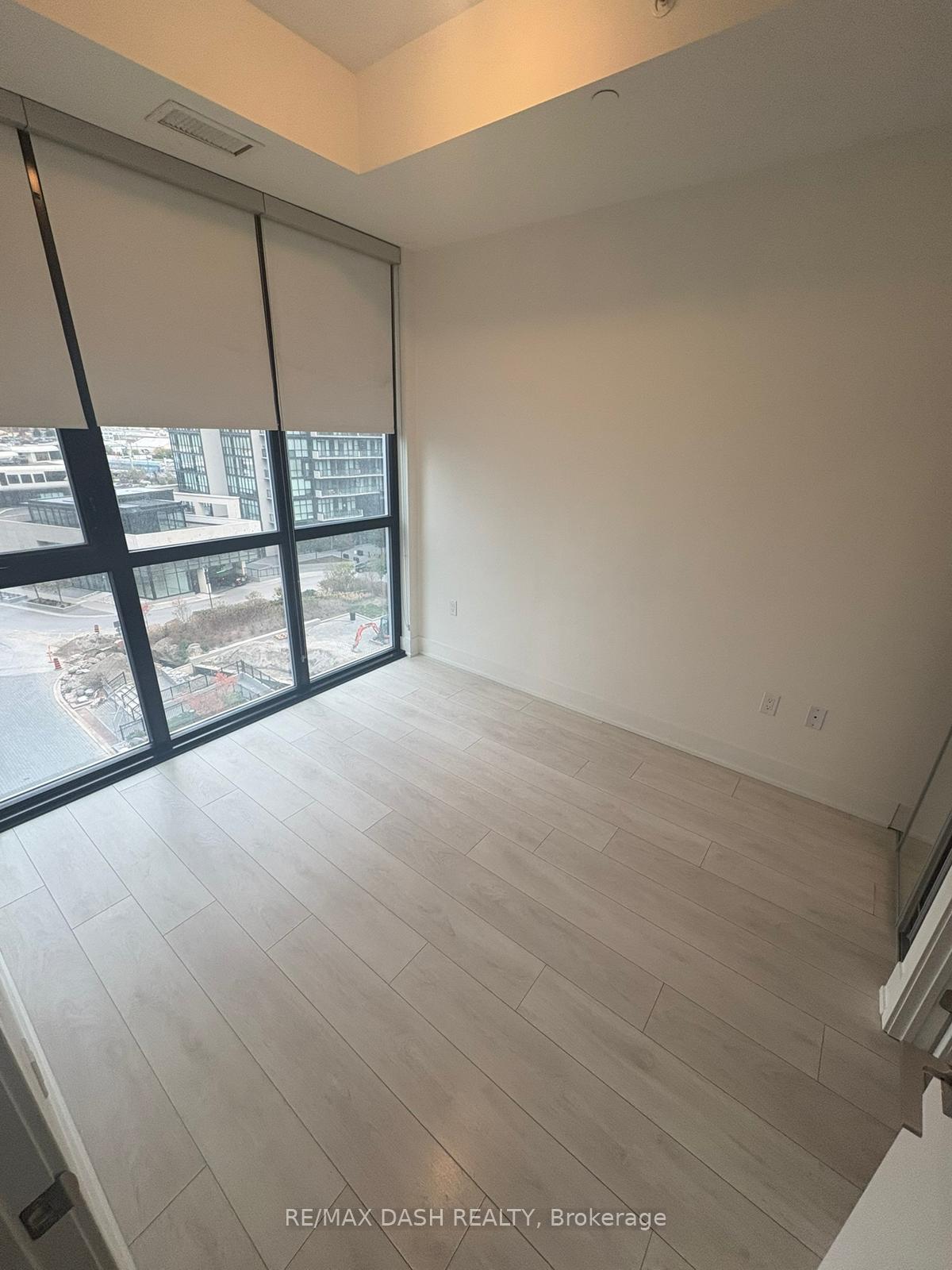 Photo 16 of Unit 615, 2916 Highway 7, Vaughan, Concord — HOMEH
