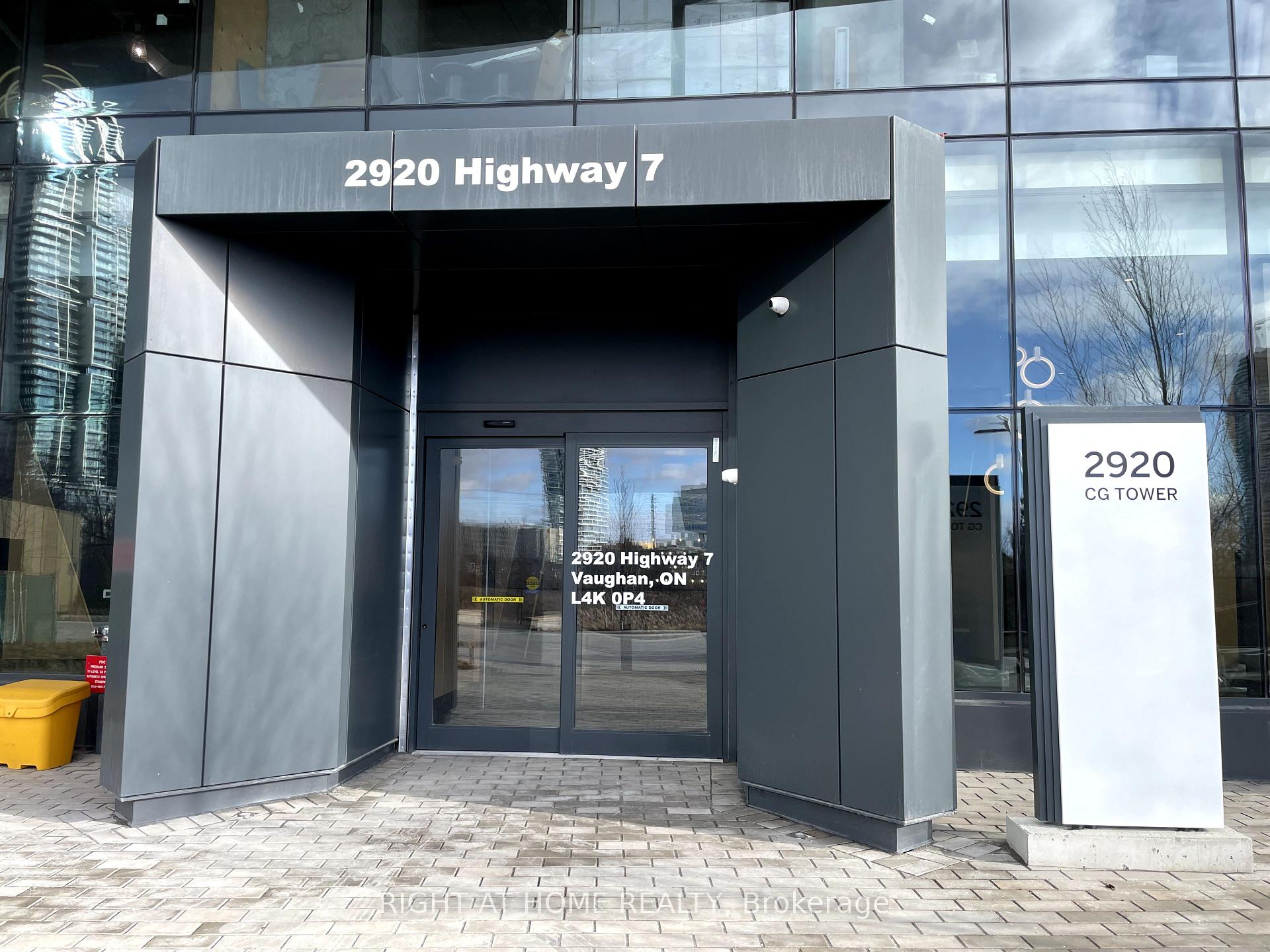 Photo 19 of Unit 1306, 2920 Highway 7, Vaughan, Concord — HOMEH