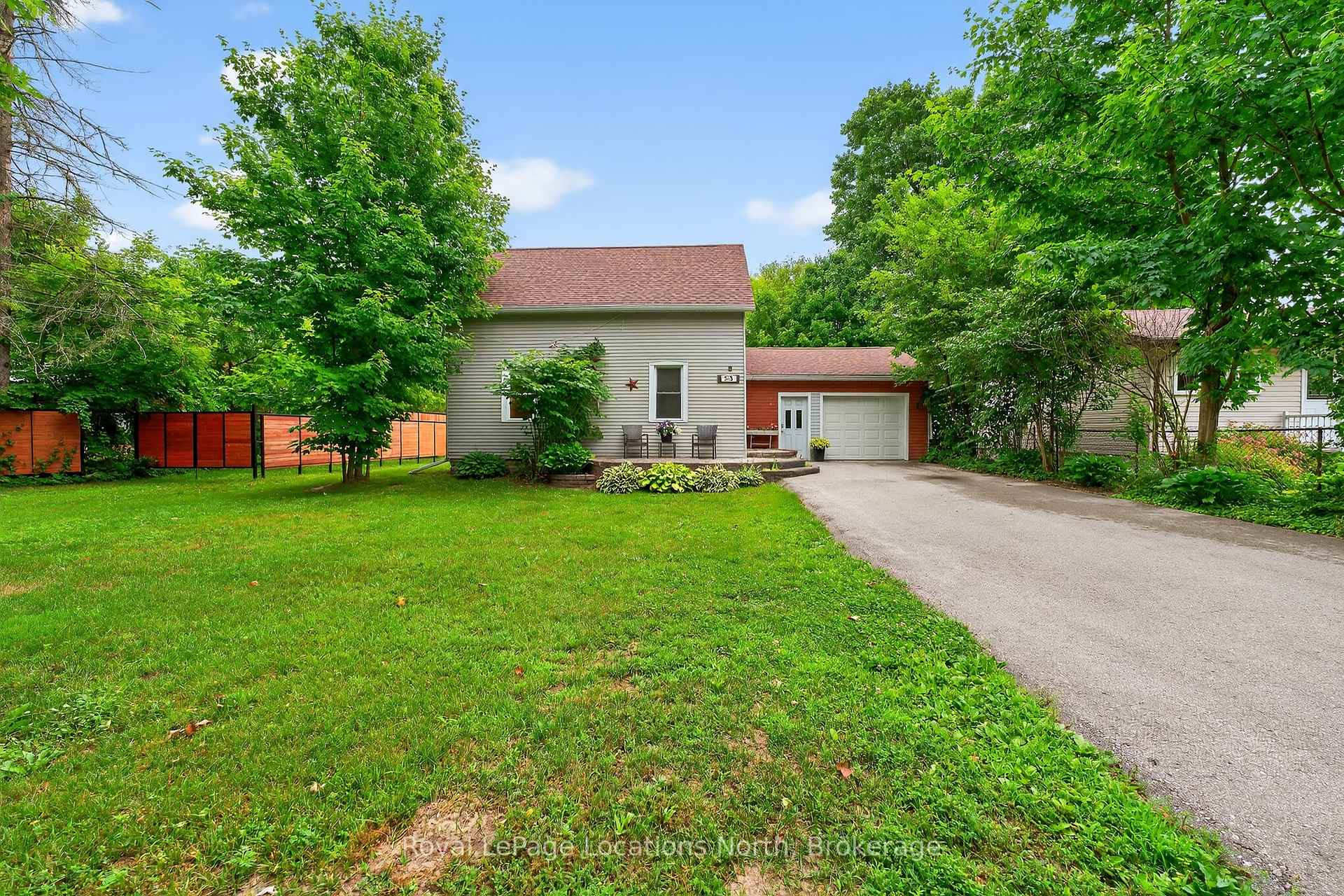 Photo 3 of 243 Scott Street, Clearview, Stayner — HOMEH