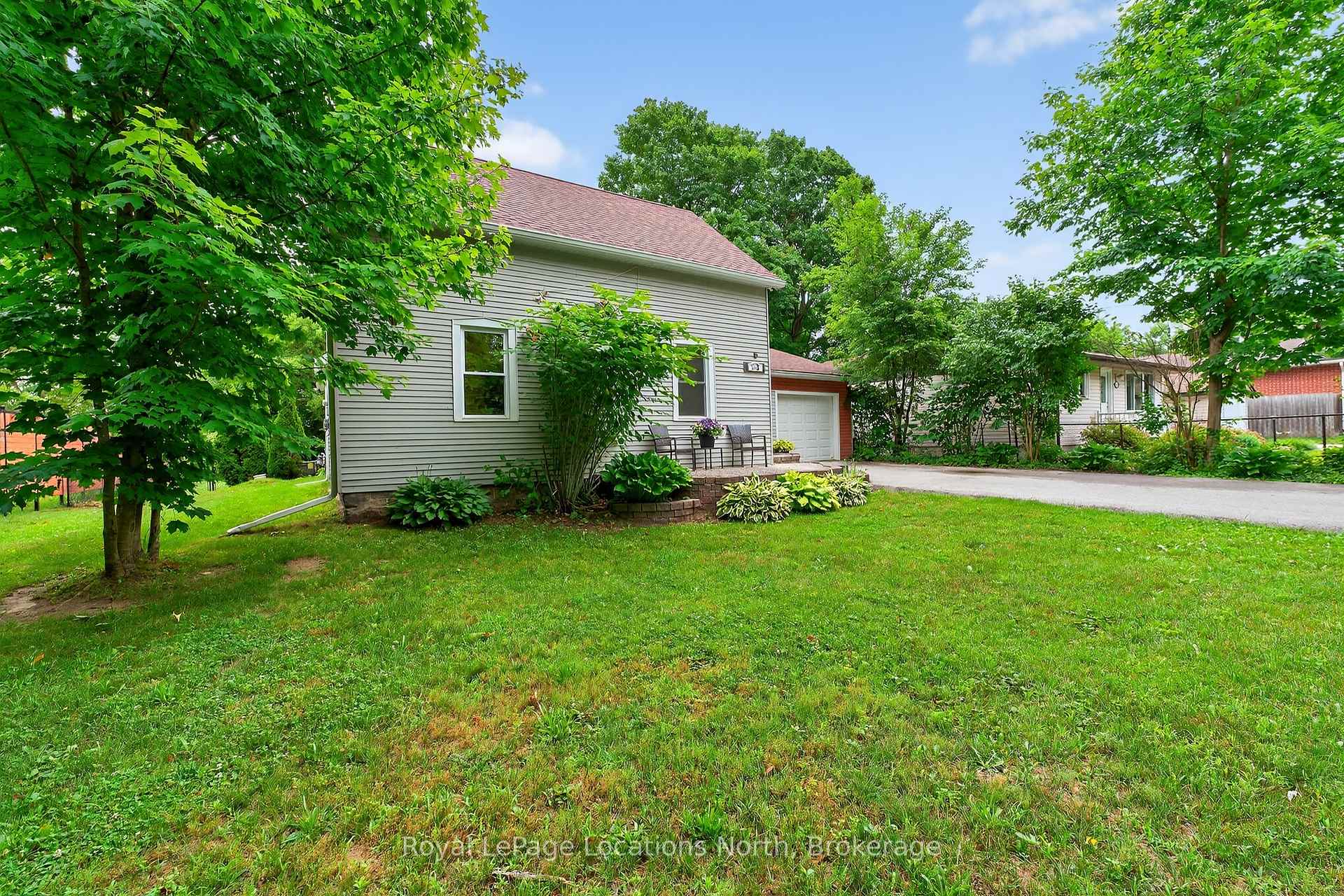 Photo 4 of 243 Scott Street, Clearview, Stayner — HOMEH