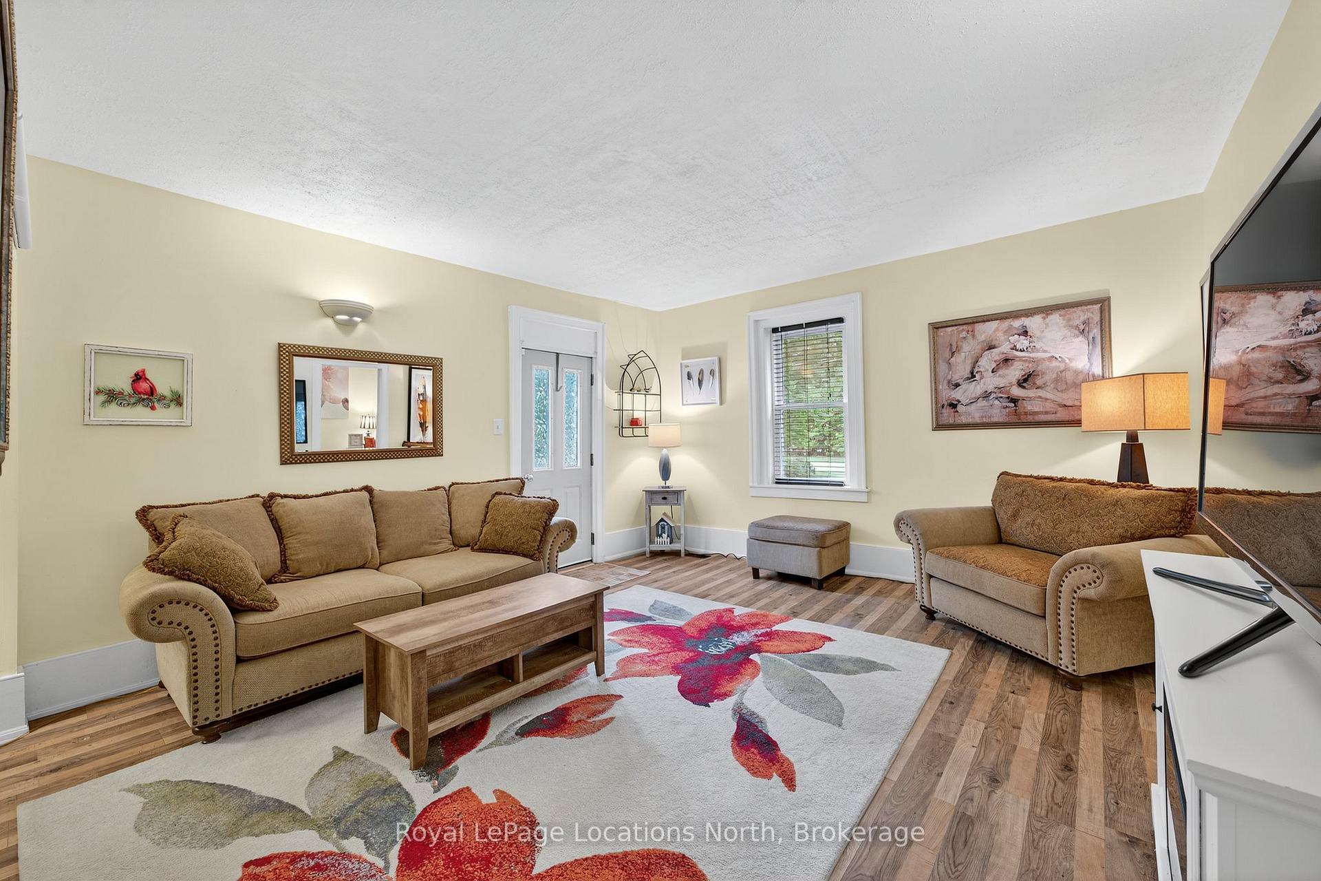 Photo 7 of 243 Scott Street, Clearview, Stayner — HOMEH