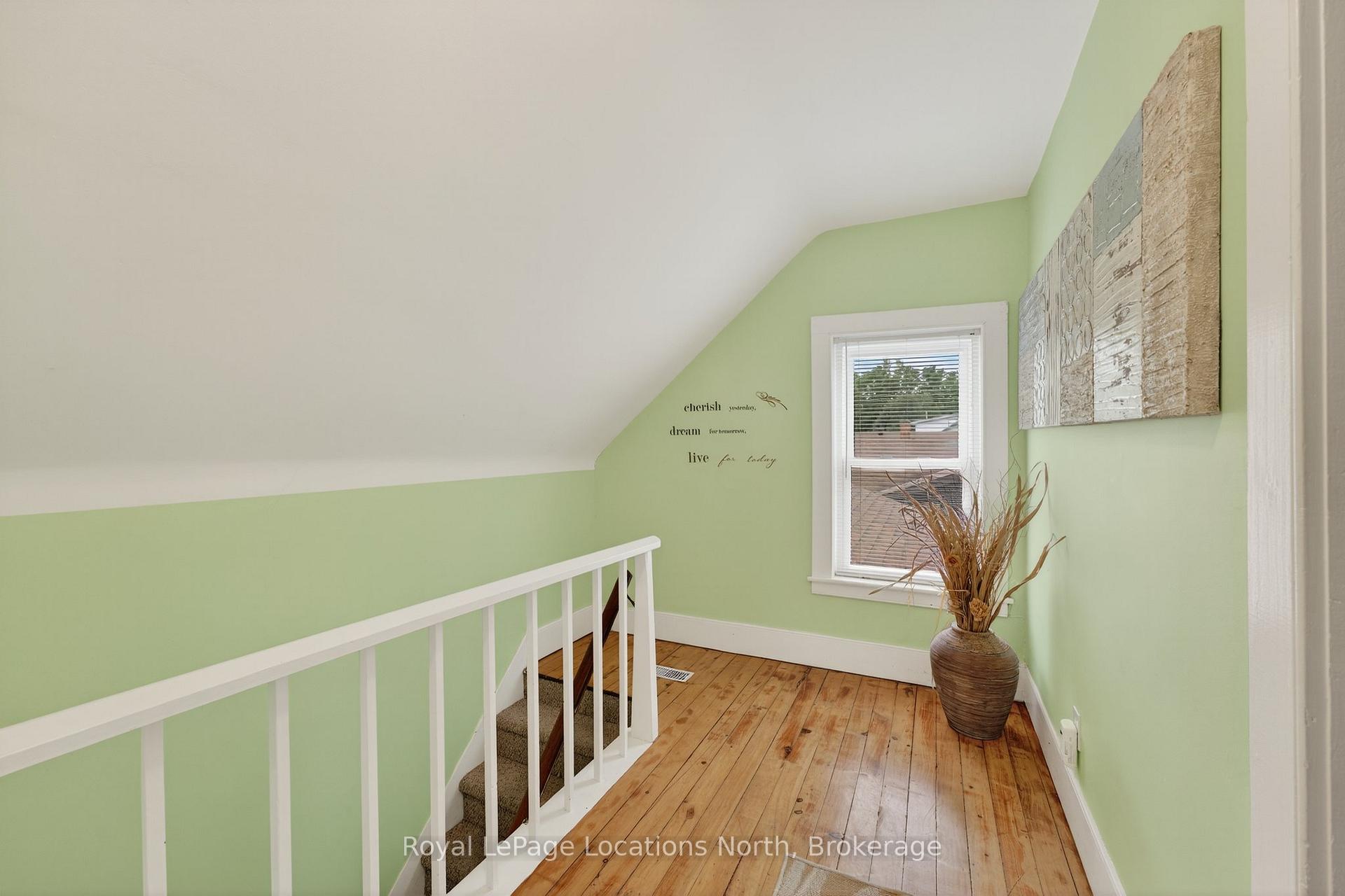 Photo 25 of 243 Scott Street, Clearview, Stayner — HOMEH