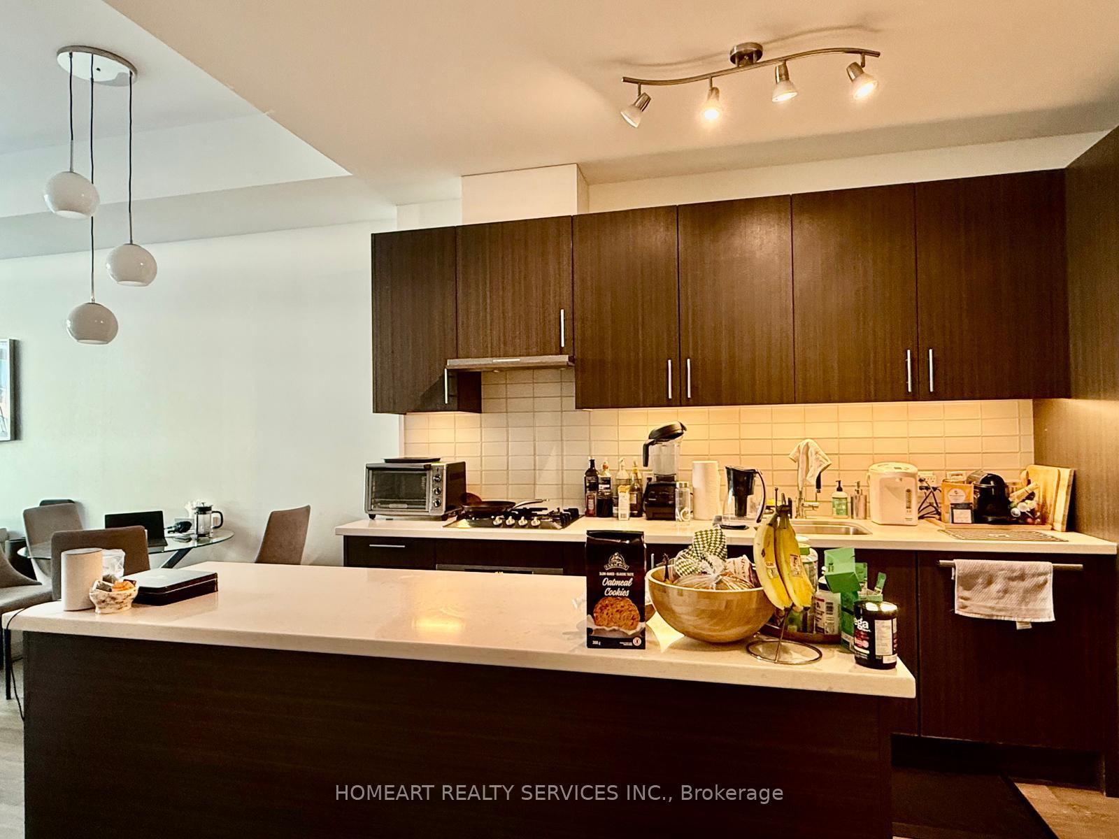 Photo 9 of Unit 1021, 29 Queens Quay E, Toronto, Waterfront Communities — HOMEH