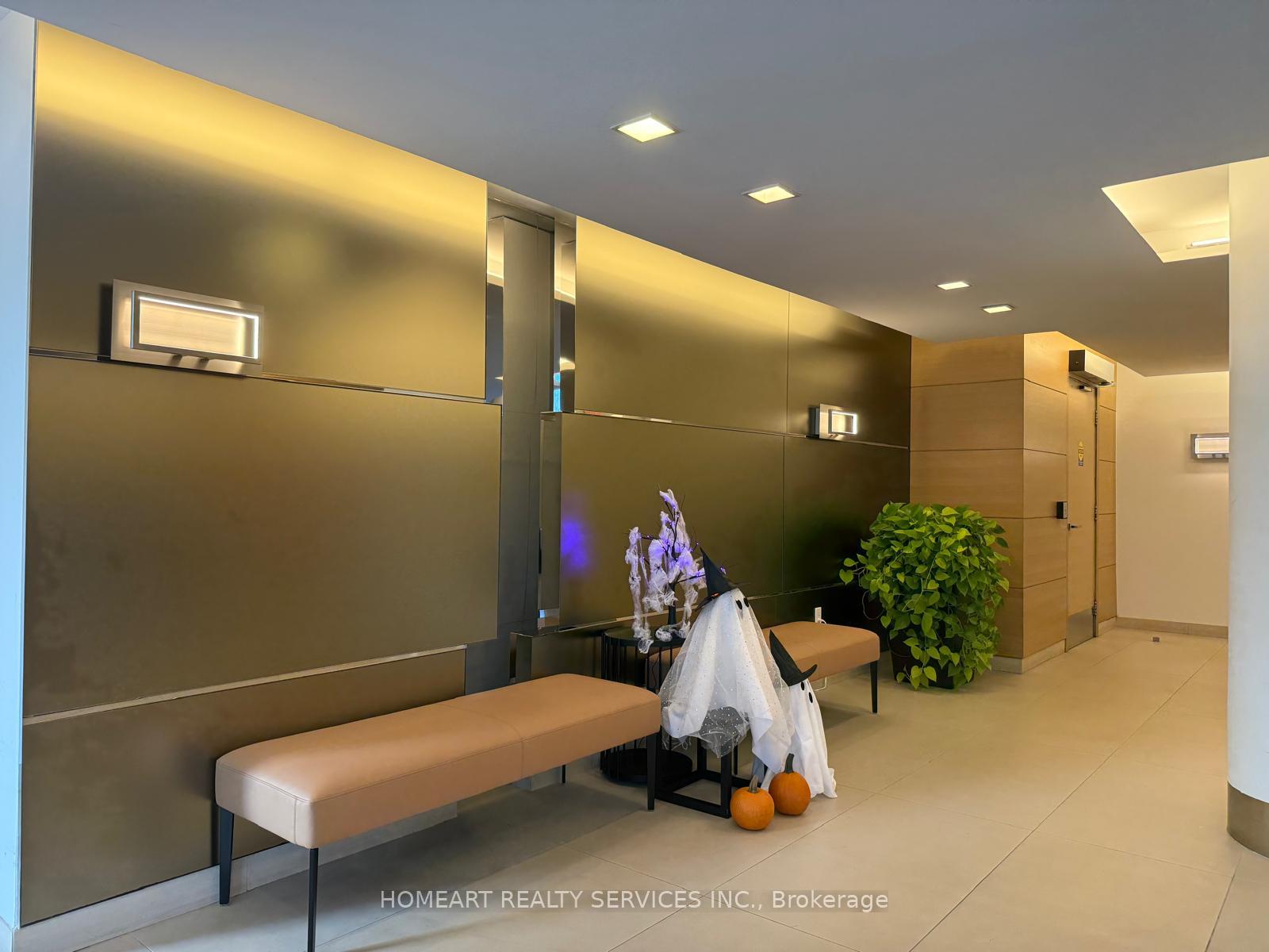 Photo 21 of Unit 1021, 29 Queens Quay E, Toronto, Waterfront Communities — HOMEH