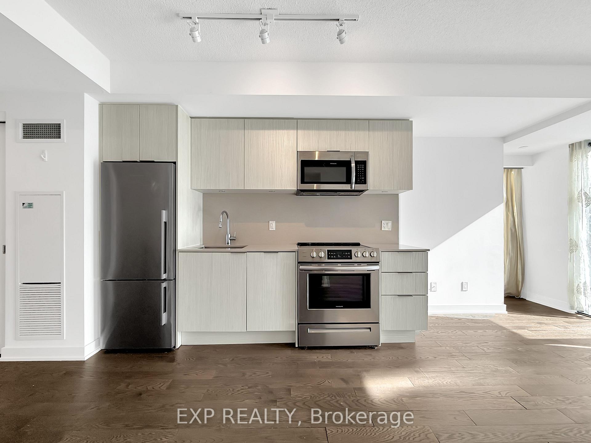 Photo 9 of Unit 1408, 25 Richmond Street E, Toronto, Church-Yonge Corridor — HOMEH