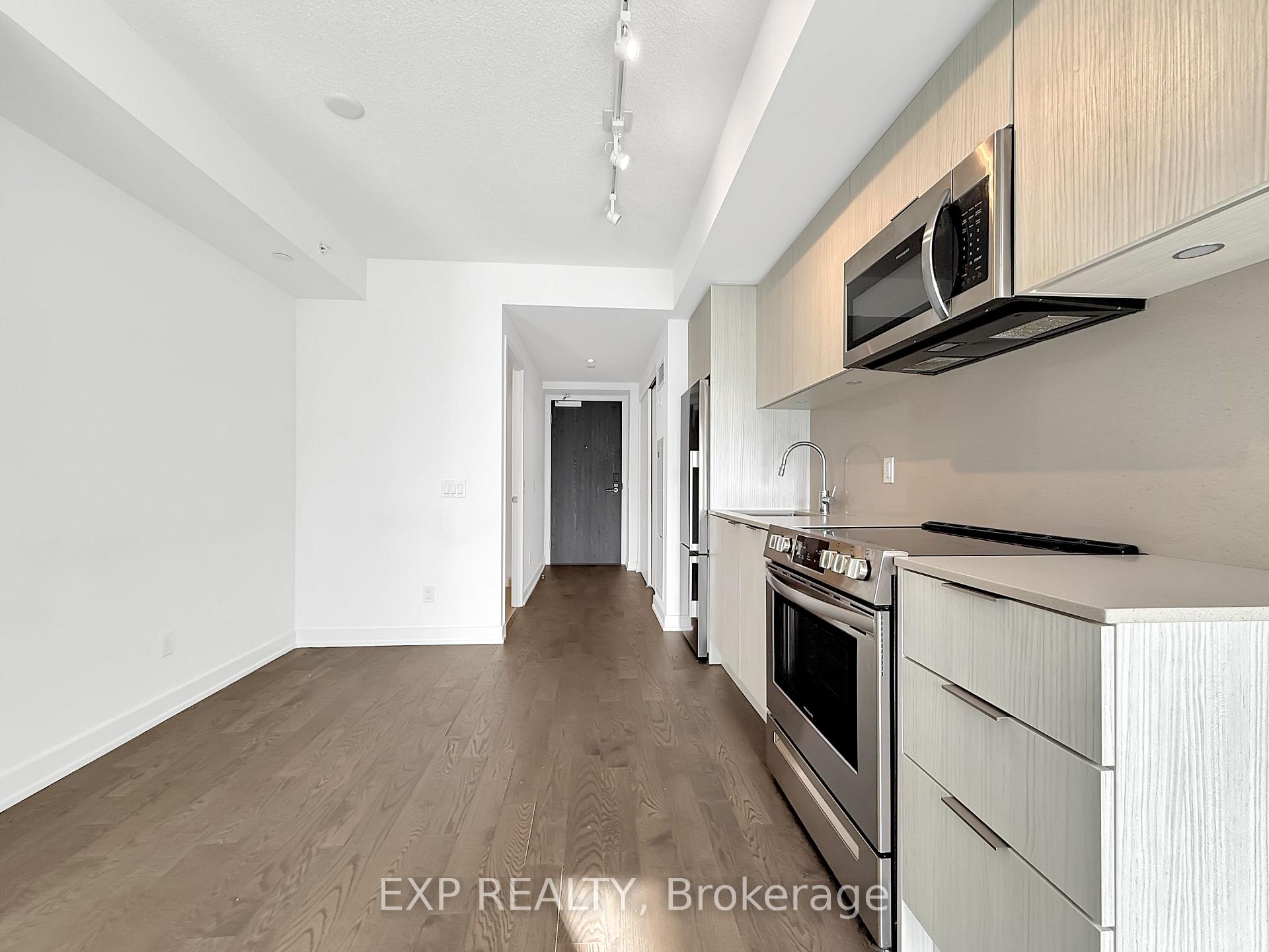 Photo 16 of Unit 1408, 25 Richmond Street E, Toronto, Church-Yonge Corridor — HOMEH
