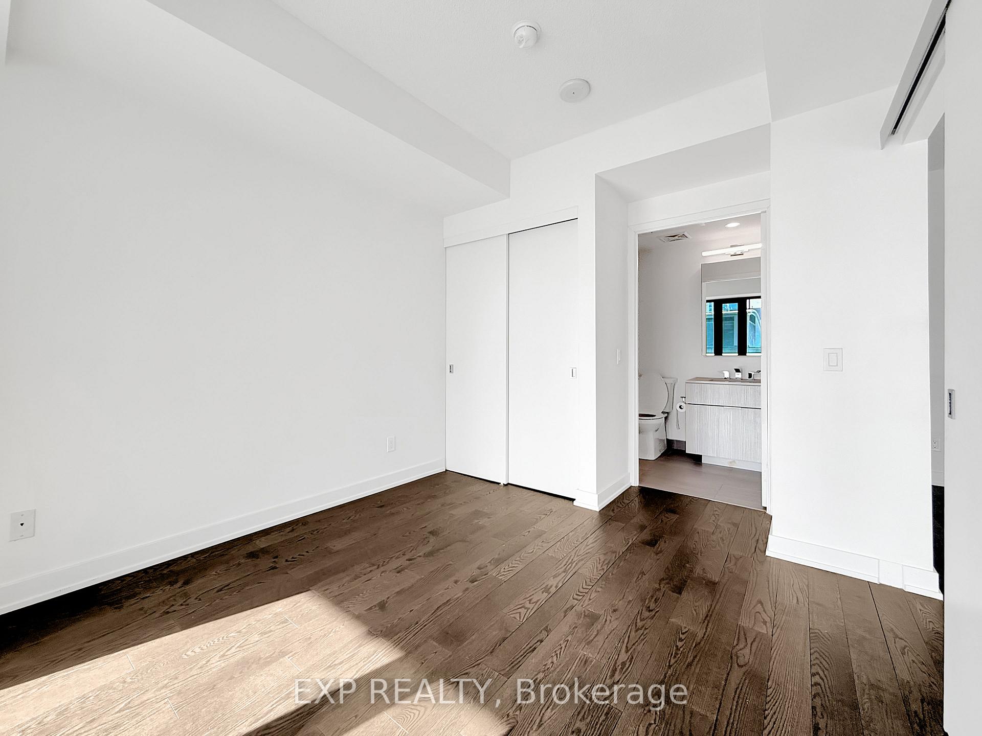 Photo 19 of Unit 1408, 25 Richmond Street E, Toronto, Church-Yonge Corridor — HOMEH