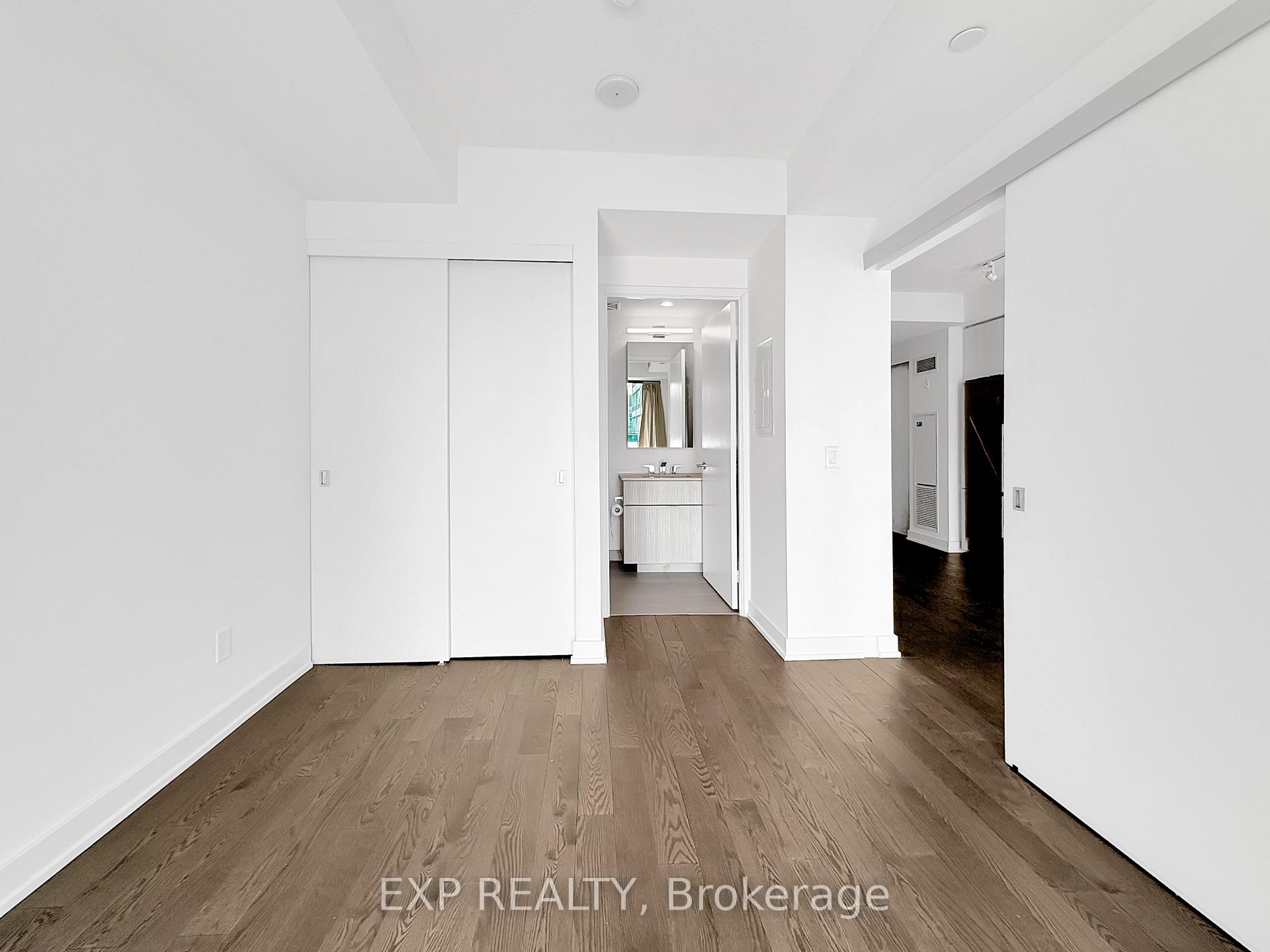 Photo 20 of Unit 1408, 25 Richmond Street E, Toronto, Church-Yonge Corridor — HOMEH