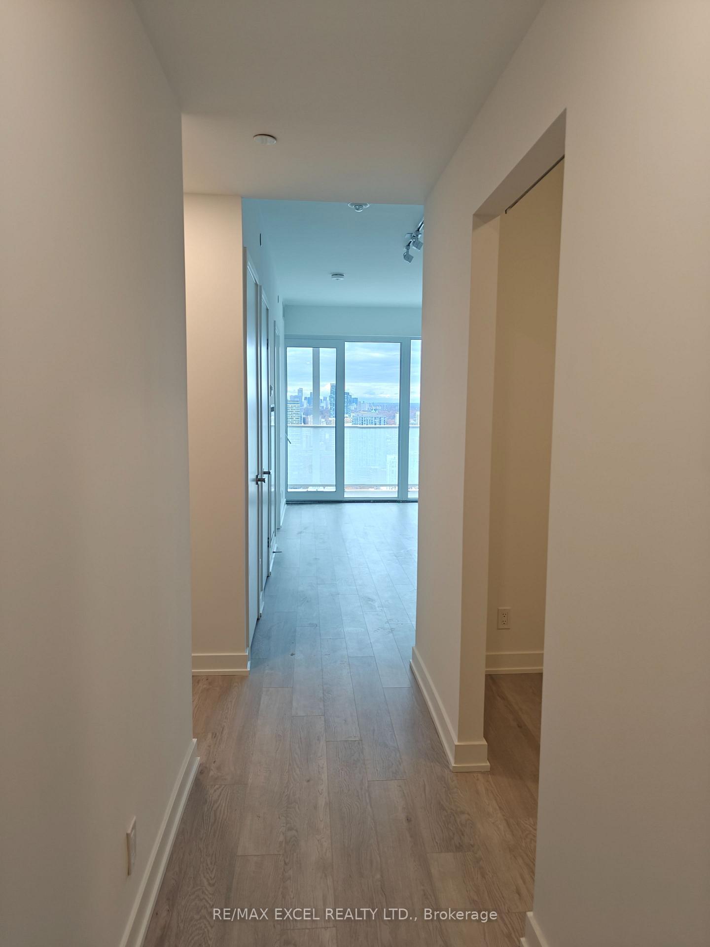 Photo 4 of Unit 4912, 88 Queen Street E, Toronto, Church-Yonge Corridor — HOMEH