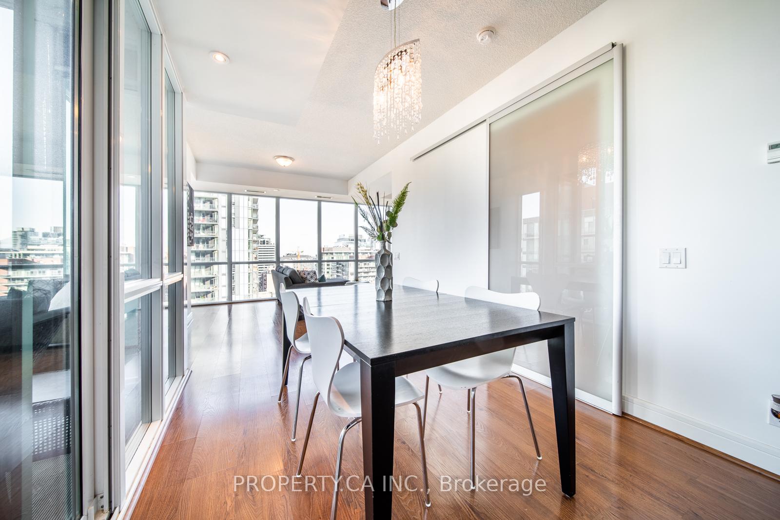 Photo 7 of Unit 1408, 112 George Street, Toronto, Waterfront Communities — HOMEH