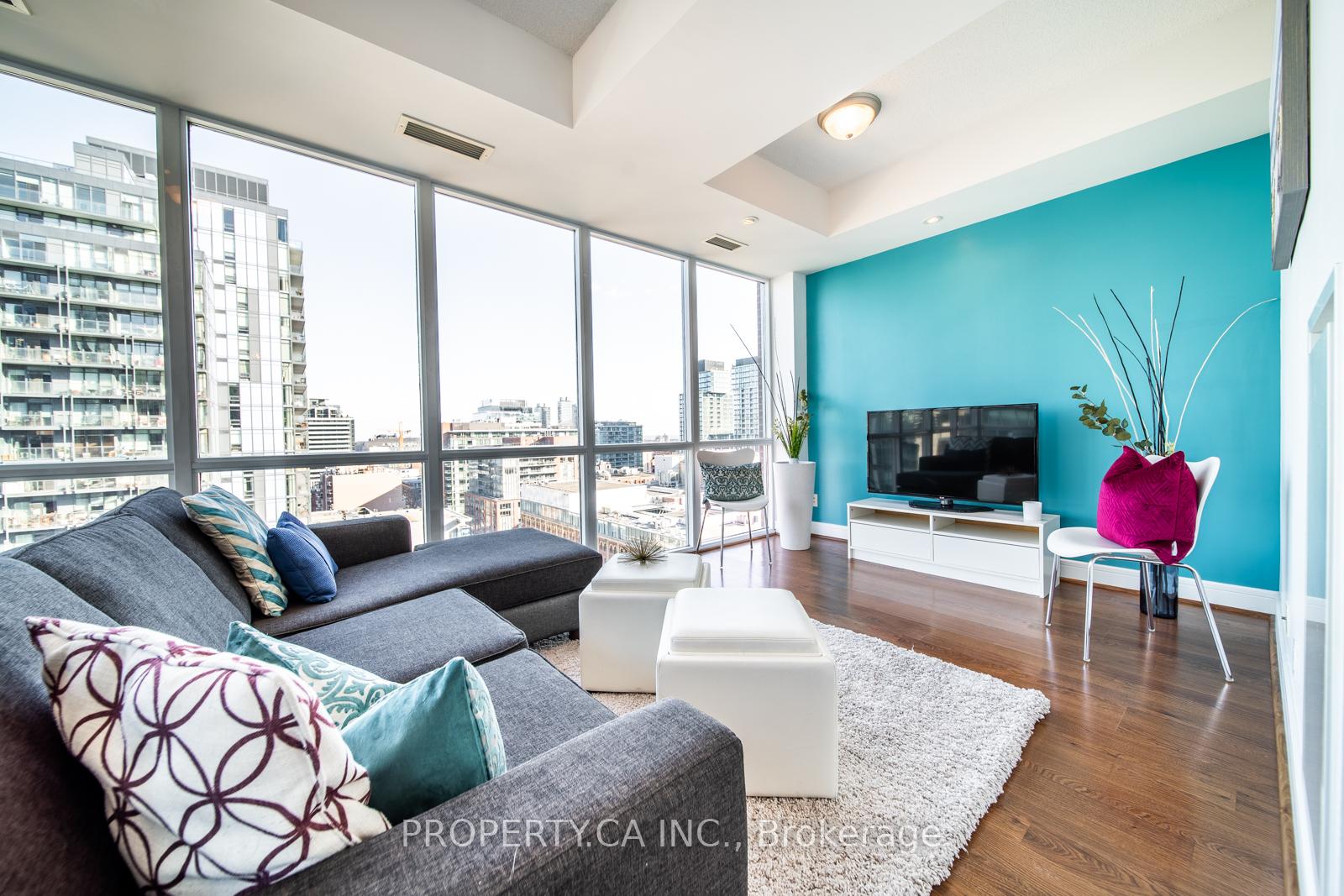 Photo 12 of Unit 1408, 112 George Street, Toronto, Waterfront Communities — HOMEH