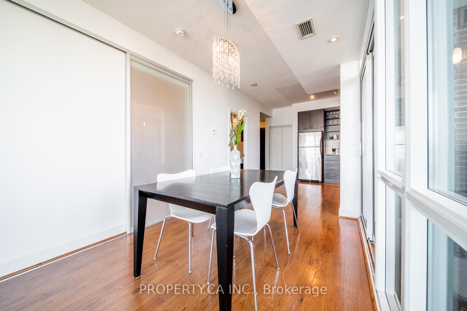 Photo 17 of Unit 1408, 112 George Street, Toronto, Waterfront Communities — HOMEH