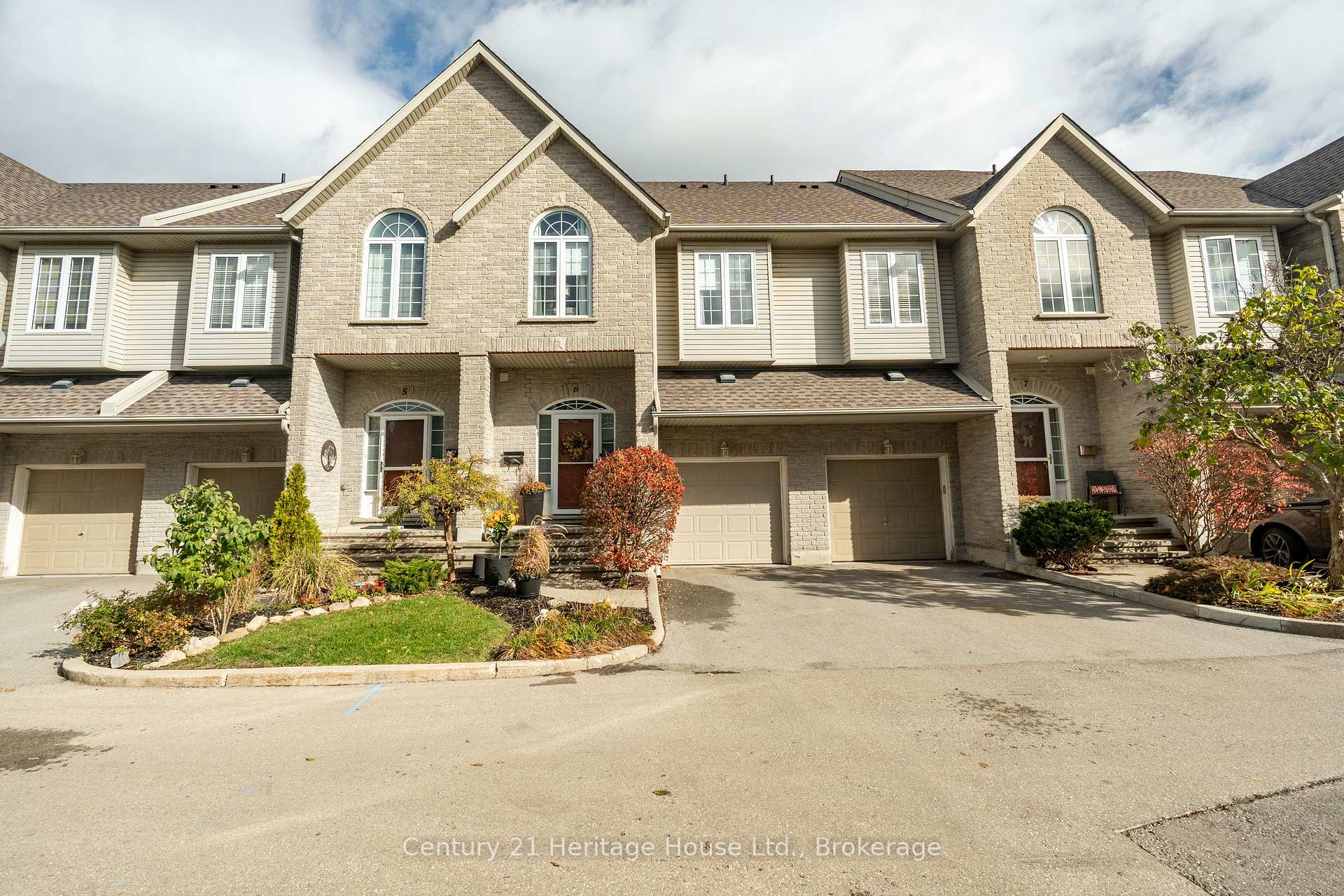Photo 2 of Unit 6, 460 Woolwich Street, Waterloo — HOMEH