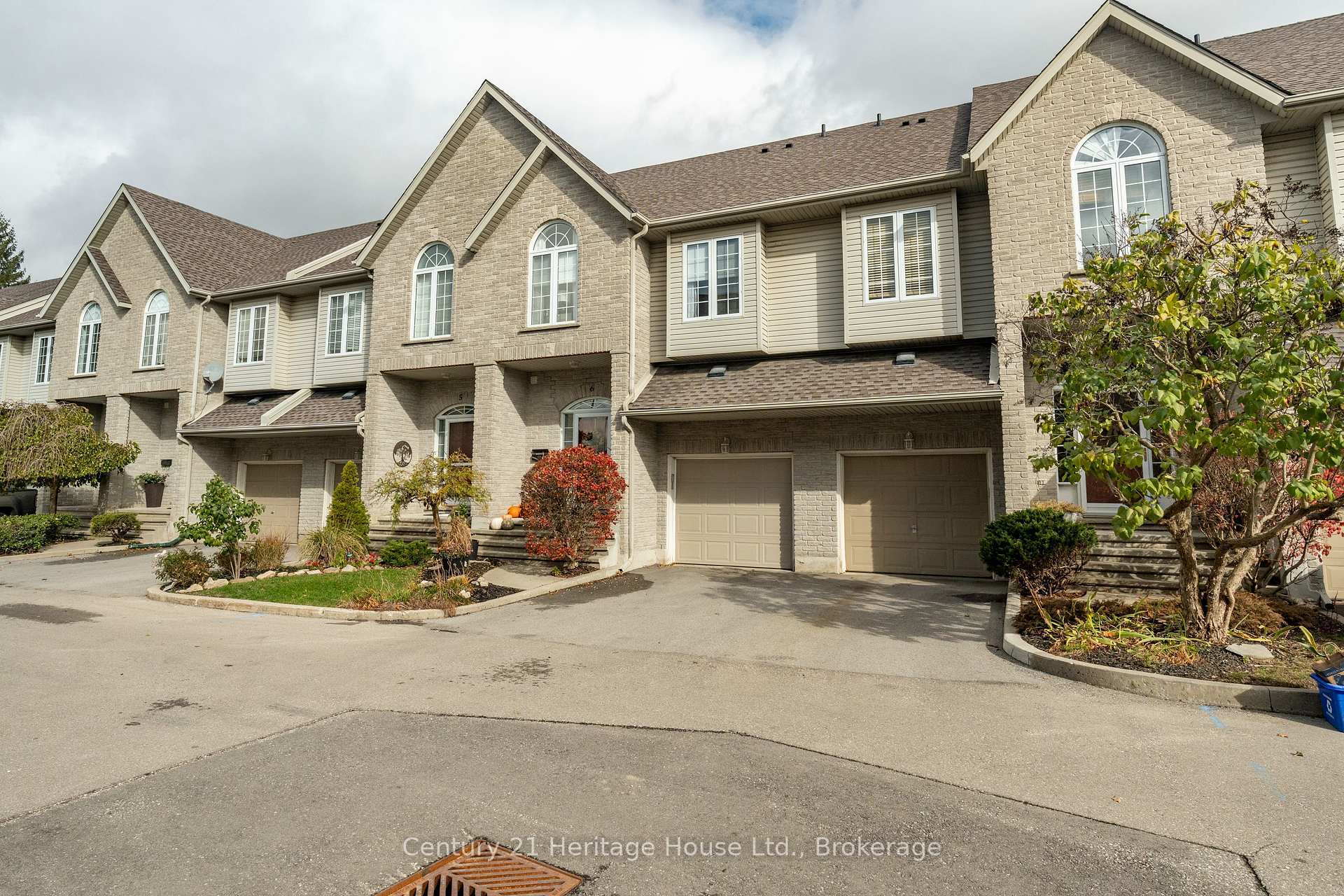 Photo 3 of Unit 6, 460 Woolwich Street, Waterloo — HOMEH