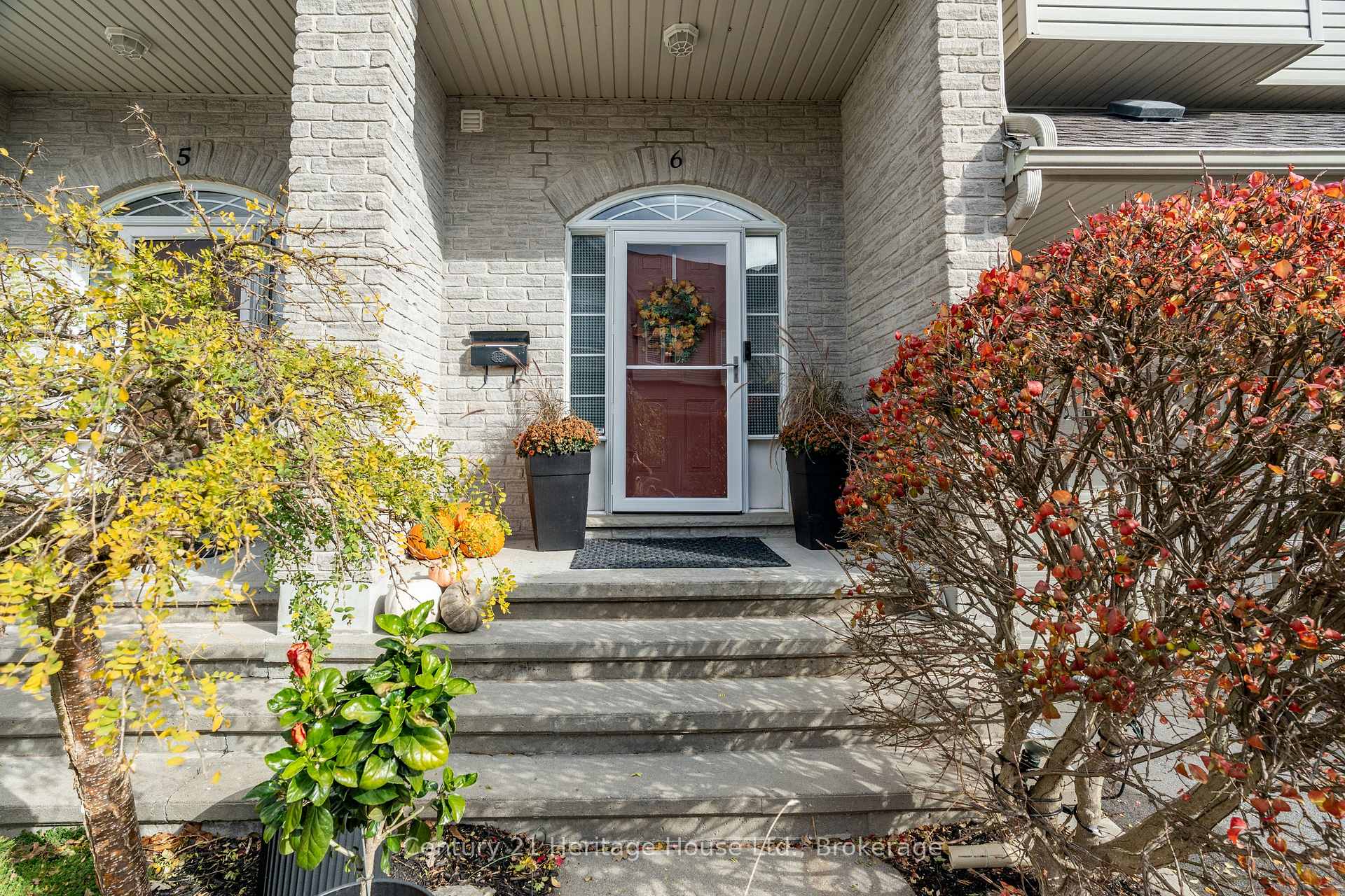 Photo 4 of Unit 6, 460 Woolwich Street, Waterloo — HOMEH