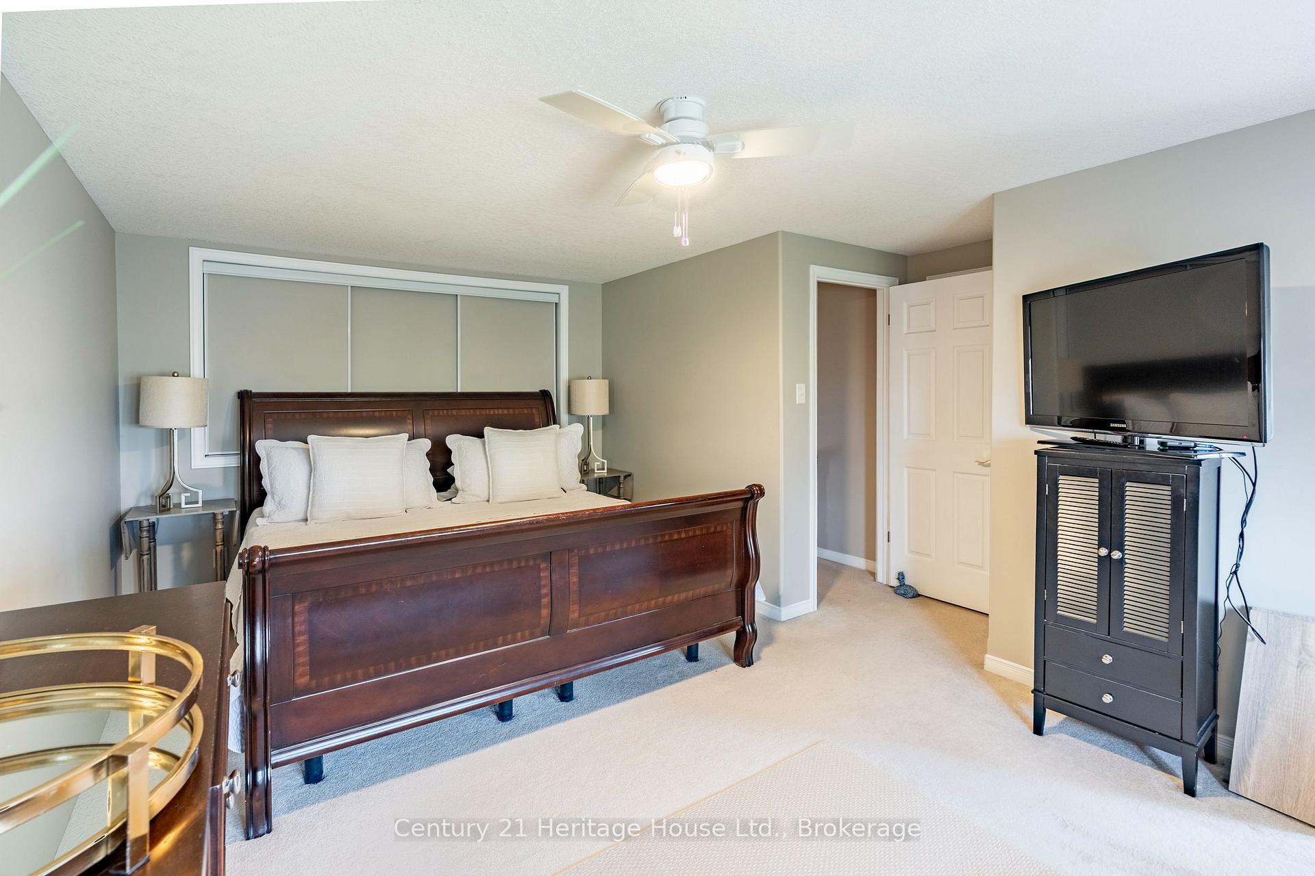 Photo 19 of Unit 6, 460 Woolwich Street, Waterloo — HOMEH