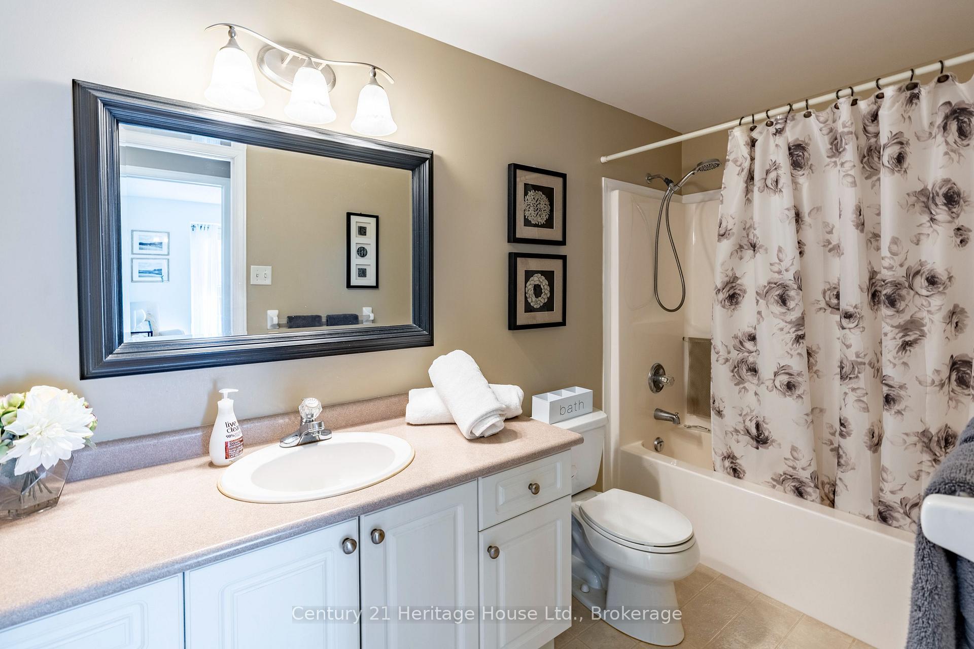 Photo 28 of Unit 6, 460 Woolwich Street, Waterloo — HOMEH