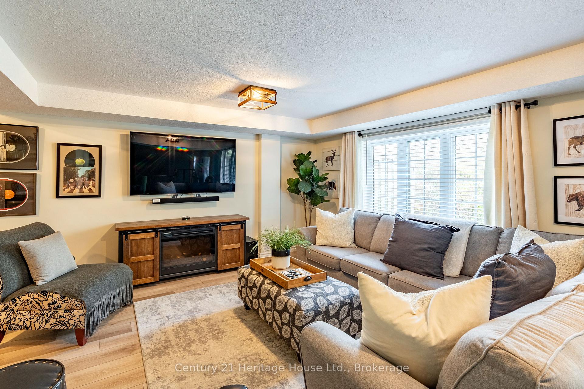 Photo 33 of Unit 6, 460 Woolwich Street, Waterloo — HOMEH