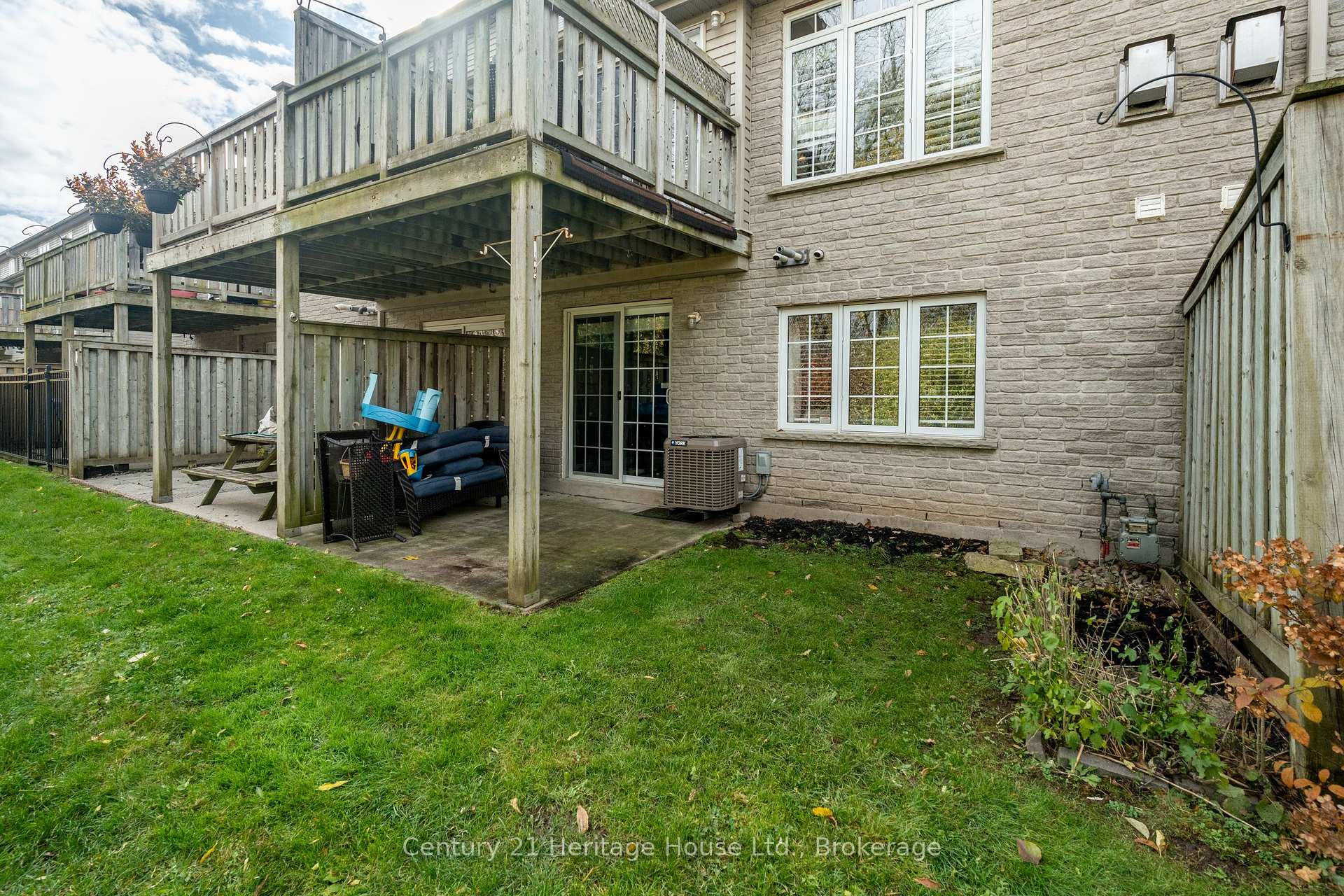 Photo 40 of Unit 6, 460 Woolwich Street, Waterloo — HOMEH