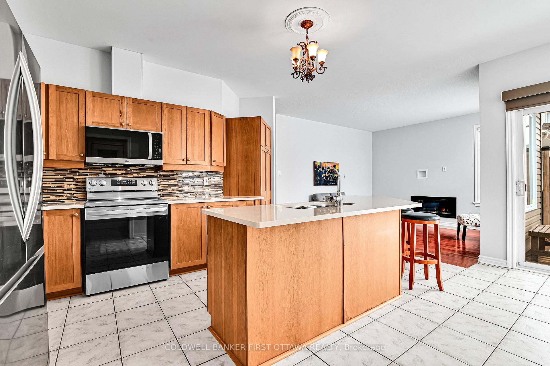 Photo 15 of 3143 Findlay Creek Drive, Ottawa, Blossom Park/Kemp Park/Findlay Creek — HOMEH